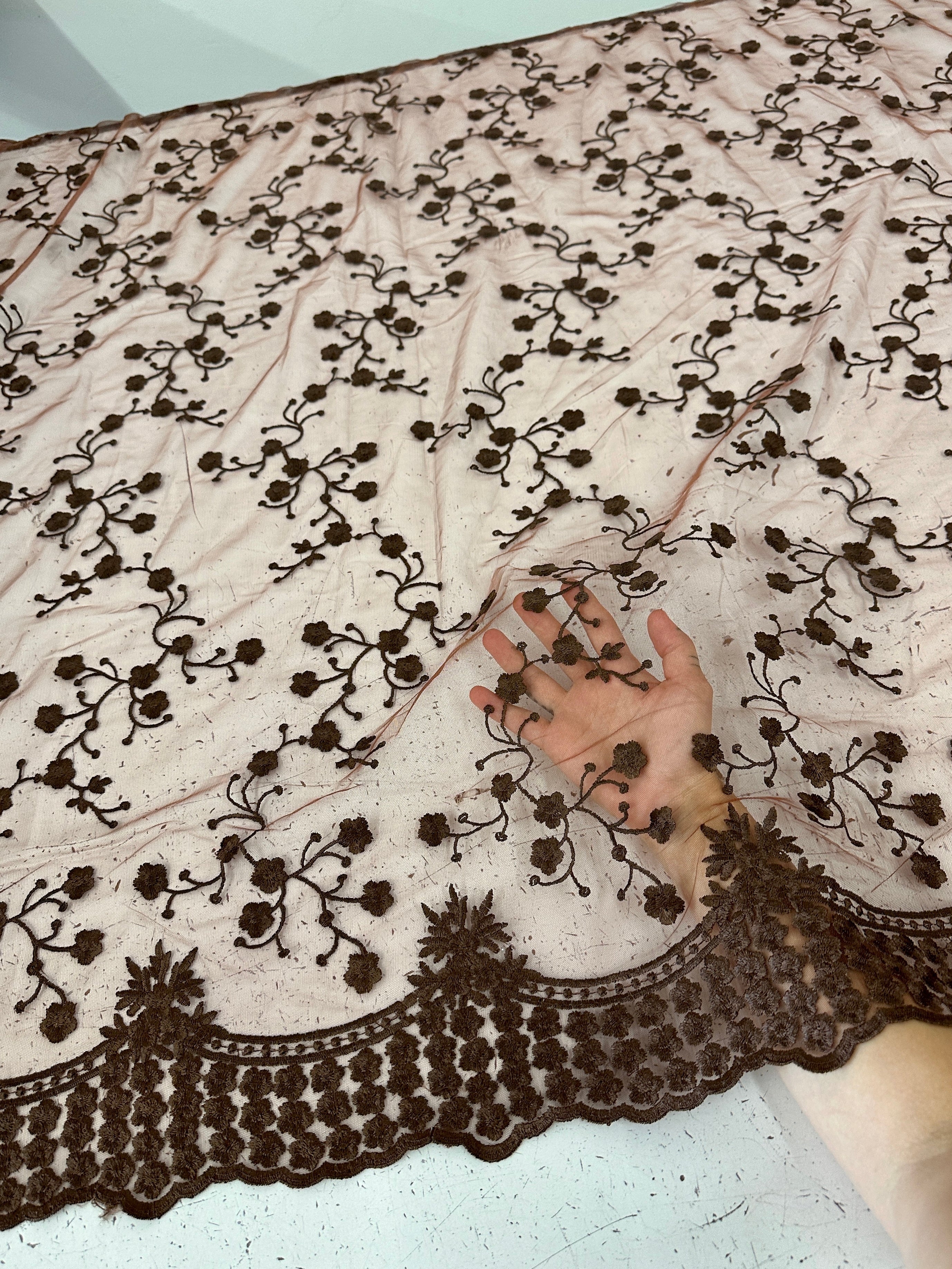 brown Scalloped Embroidery floral Lace, dark brown Scallop Embroidery floral Lace, light brown Scallop Embroidery Lace, Scalloped Embroidery floral Lace for woman, Scalloped Embroidery floral Lace for bride, Scalloped Embroidery floralLace for gown, Scallop Embroidery Lace in low price, premium Scallop Embroidery Lace, cheap Scallop Embroidery Lace