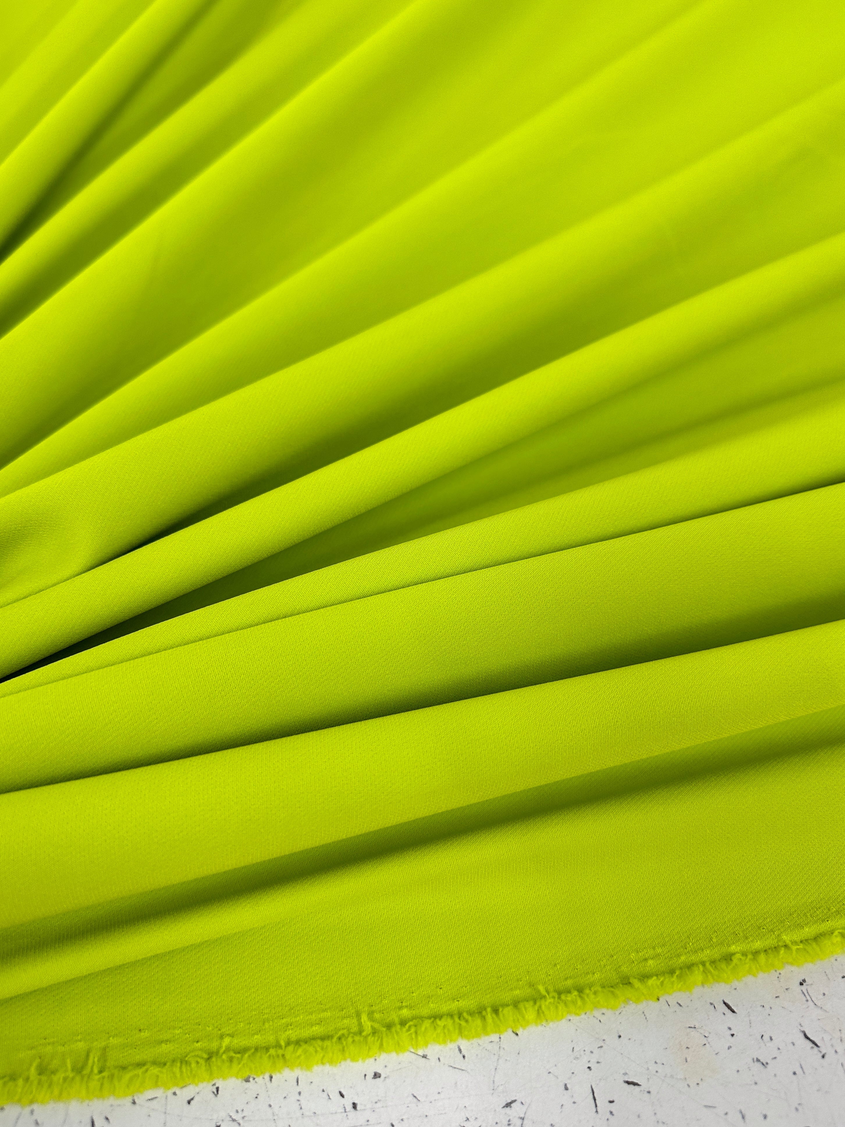apple green stretch crepe, green Stretch Crepe, light green stretch crepe, dark green stretch crepe, stretch crepe for woman, stretch crepe for bride,  crepe on discount, crepe in low price, crepe on sale, premium crepe, solid crepe, crepe, crepe fabric
