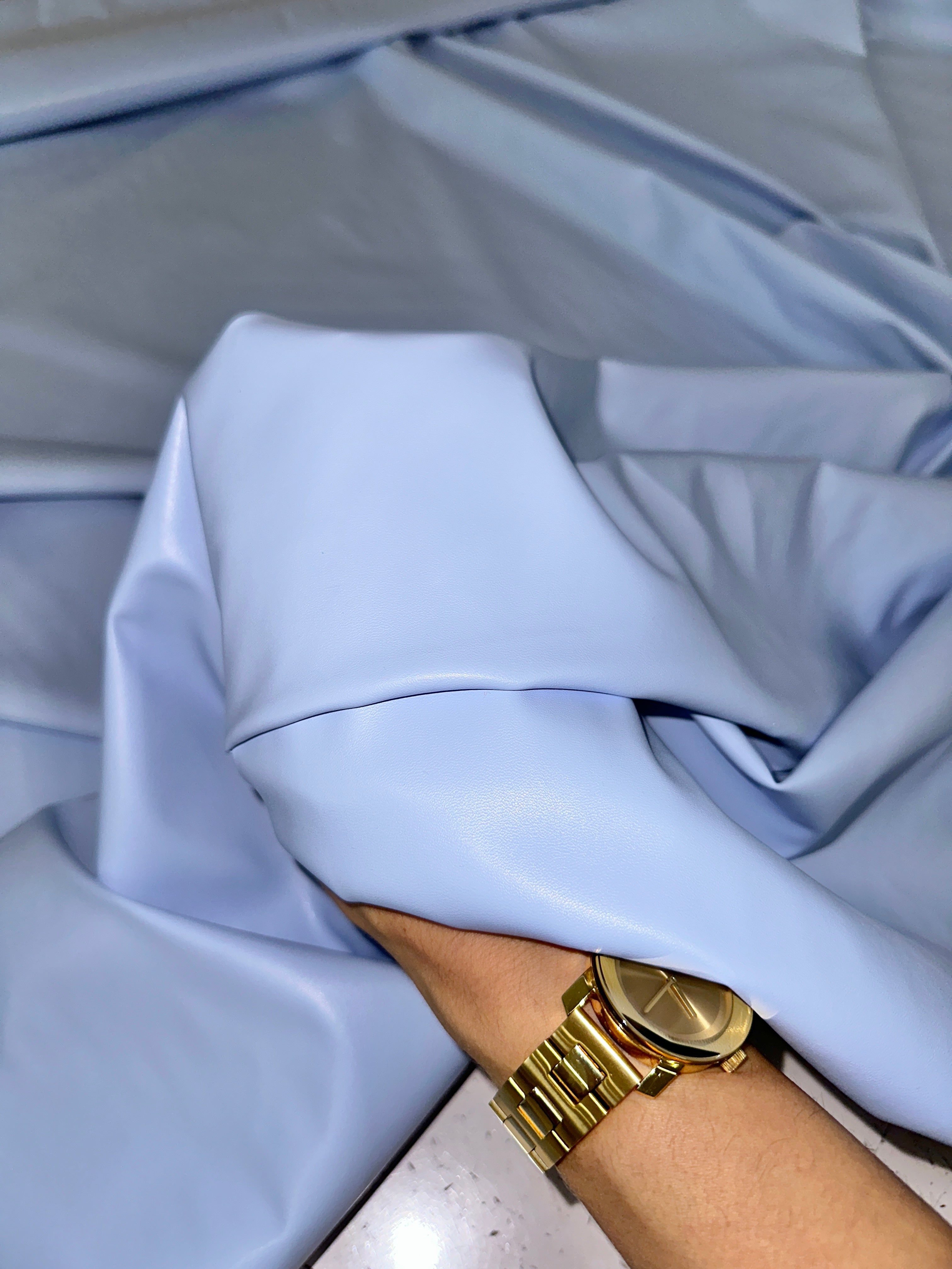 beige stretch faux leather, beige stretch pleather, beige stretch soft vinyl, beige stretch vinyl, faux leather stretch for clothing, Faux Leather for jackets, Faux Leather for bags, Faux Leather on discount, Faux Leather on sale, premium Faux Leather, light color Faux Leather, Faux Leather for tops, Faux Leather for leggings