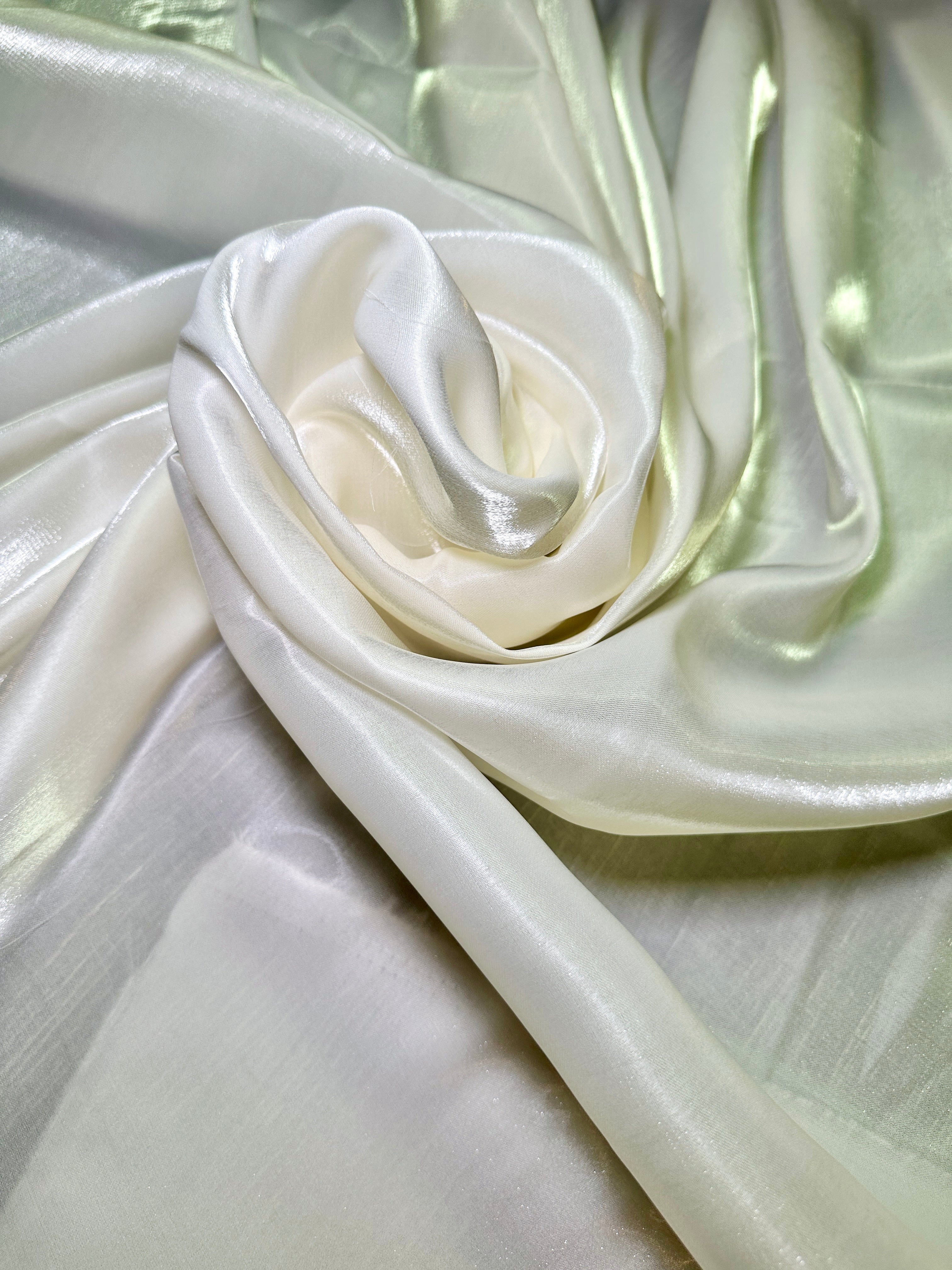 Ivory Water Liquid Shimmery Chiffon, Premium Glittery Chiffon, Wet Chiffon, Shimmery Chiffon, Fancy fabric, Luxurious liquid fabric, Chiffon for women