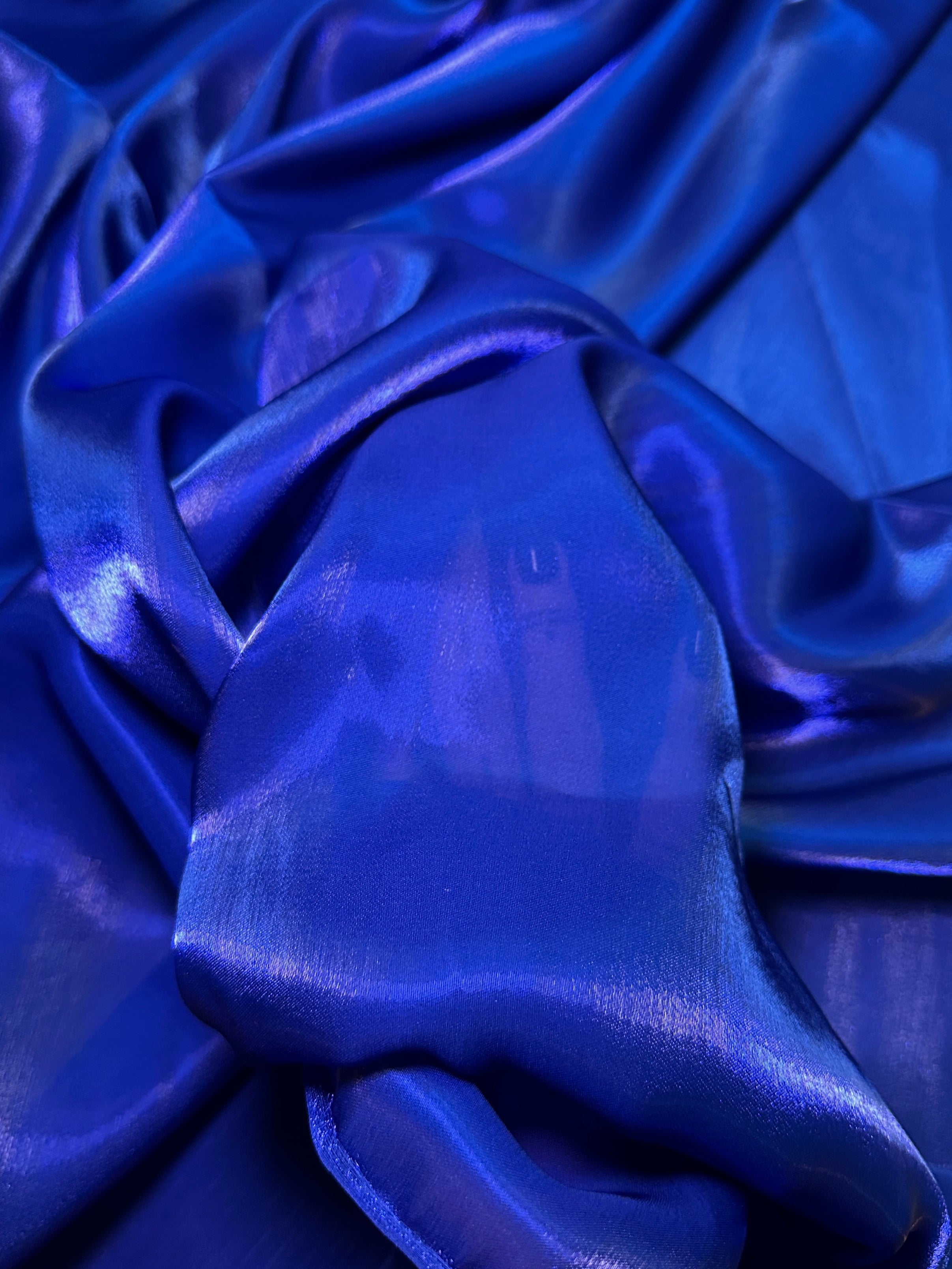 Royal Blue Water Liquid Shimmery Chiffon, Premium Glittery Chiffon, Wet Chiffon, Shimmery Chiffon, Fancy fabric, Luxurious liquid fabric, Chiffon for women