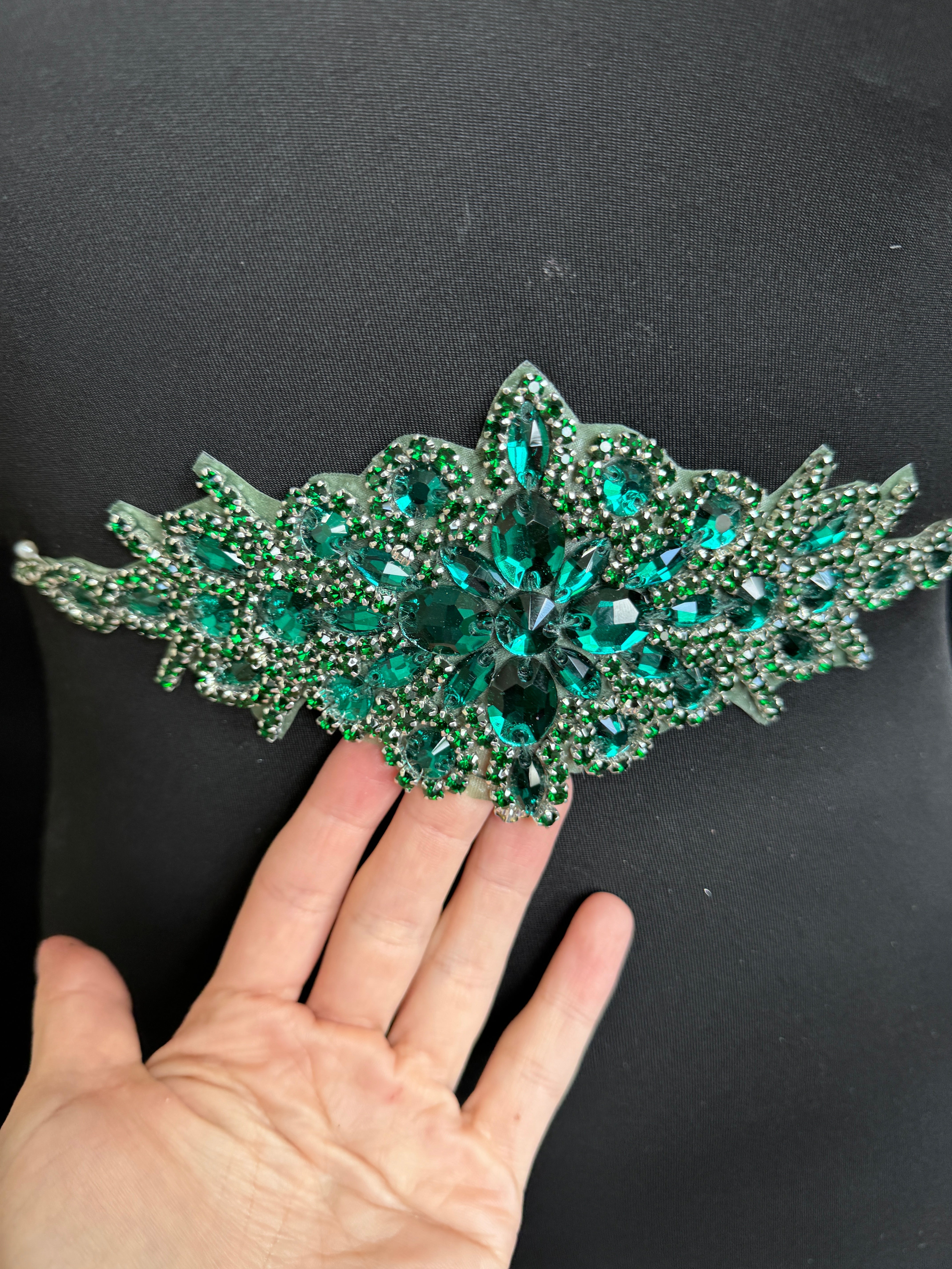 Asia Emerald Green Rhinestones Belt Applique, green Rhinestones Belt Applique, dark green Rhinestones Belt Applique, light green Rhinestones Belt Applique, neon green Rhinestones Belt Applique
