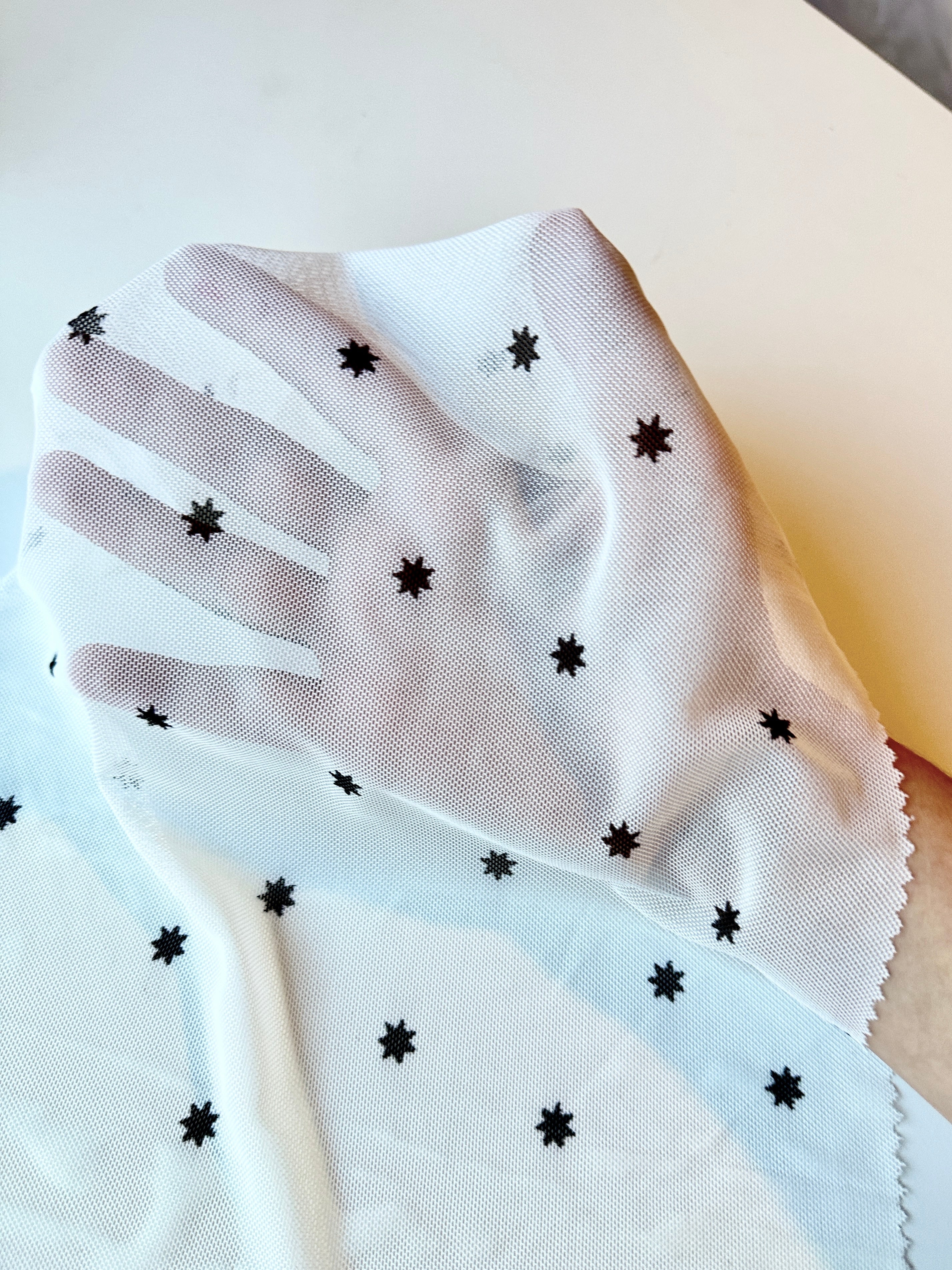 White Black Star Power Mesh, Star Power Mesh Fabric, White Black 4-way Stretch Power Mesh By yard, Star Print Stretchy Mesh Nylon/Spandex 4 way stretch, power mesh for woman, power mesh for party wear, mesh on sale, mesh on discount