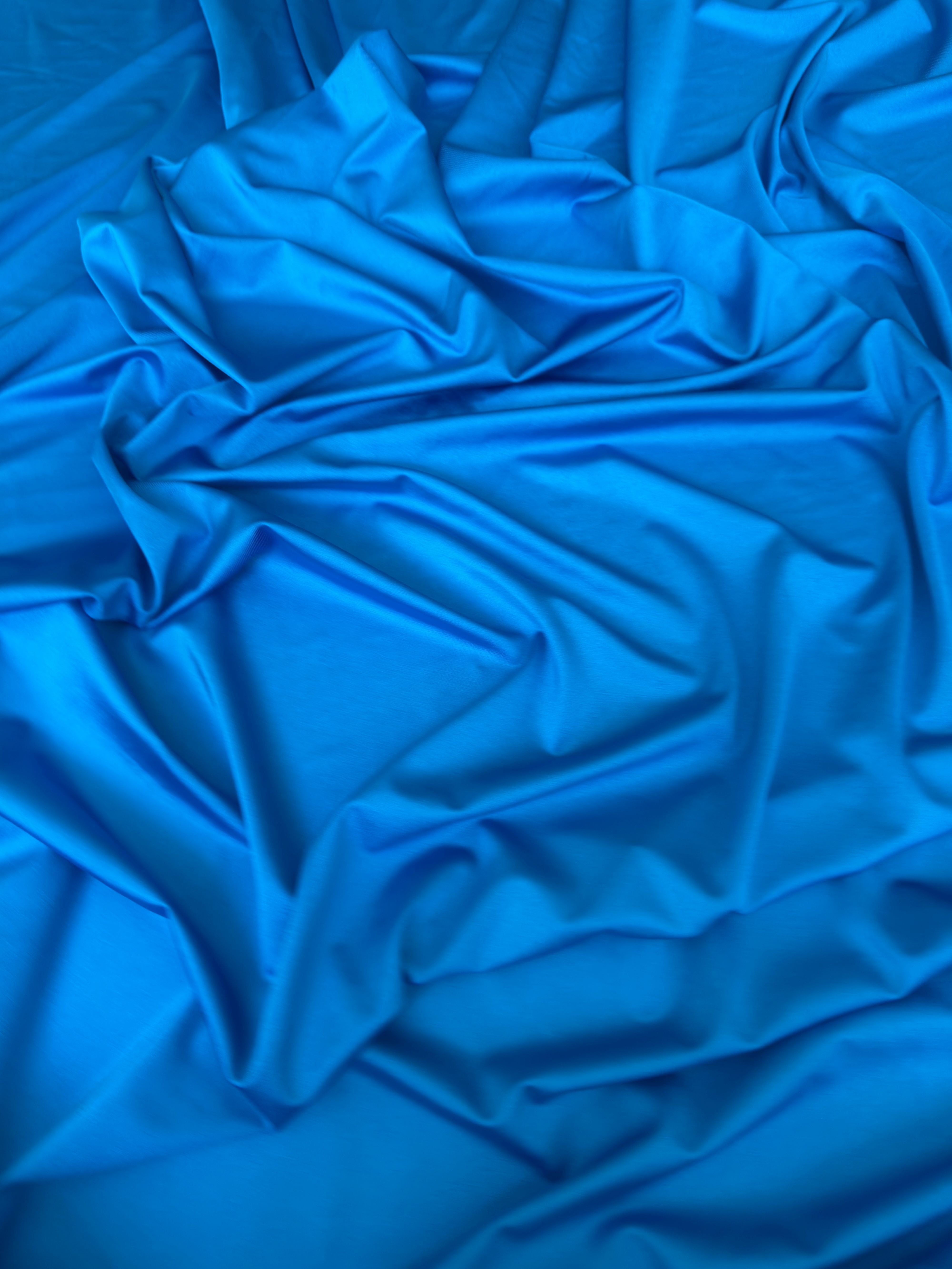 Aqua Blue Lulu Yoga Nylon Spandex, Aqua Blue Lulu Spandex, Nylon Spandex, Shiny Spandex, Stretch Fabric, 4 way stretch fabric, Fabric on Sale, Activewear Fabric, Polyester Fabric