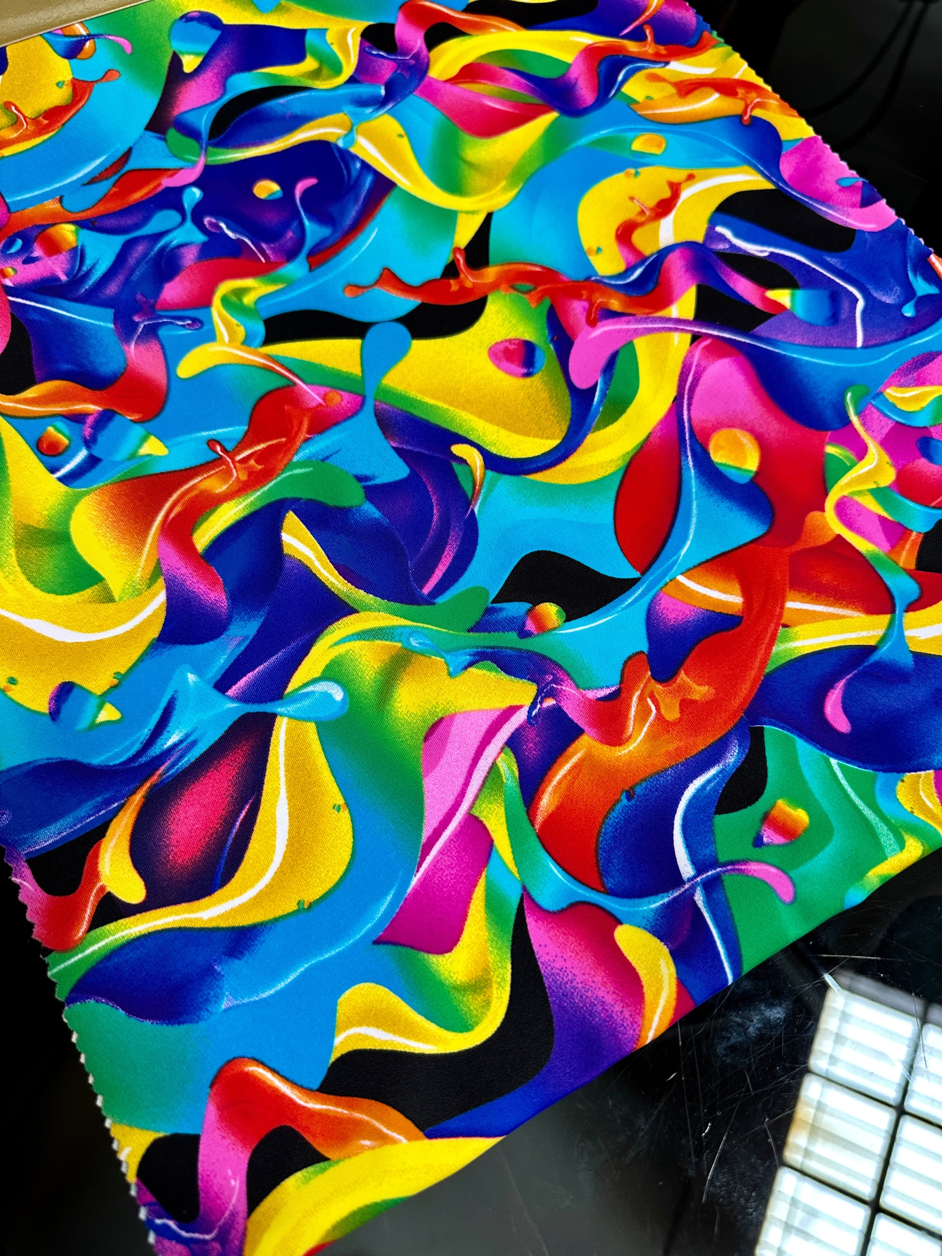 Multicolor Abstract Print Nylon Spandex, colorfull spandex fabric, spandex for legging, fabric for dancewear, kikitextiles, printed Nylon Spandex, spandex store usa, spandex for woman, spandex on sale, spandex on discount, premium spandex