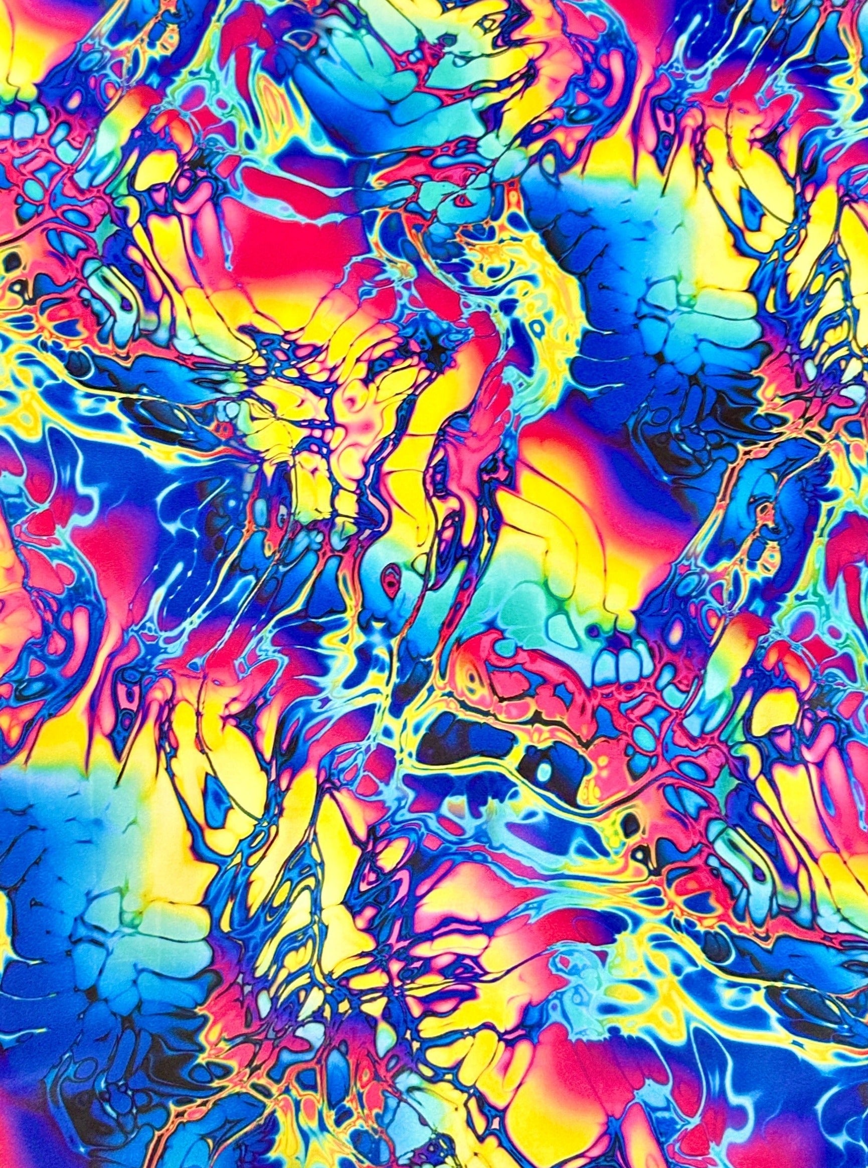 Graffiti Print Nylon Spandex, printed spandex fabric, spandex for legging, fabric for dancewear, kikitextiles, printed fabric, spandex store usa, spandex for woman, spandex on sale, spandex on discount, premium spandex