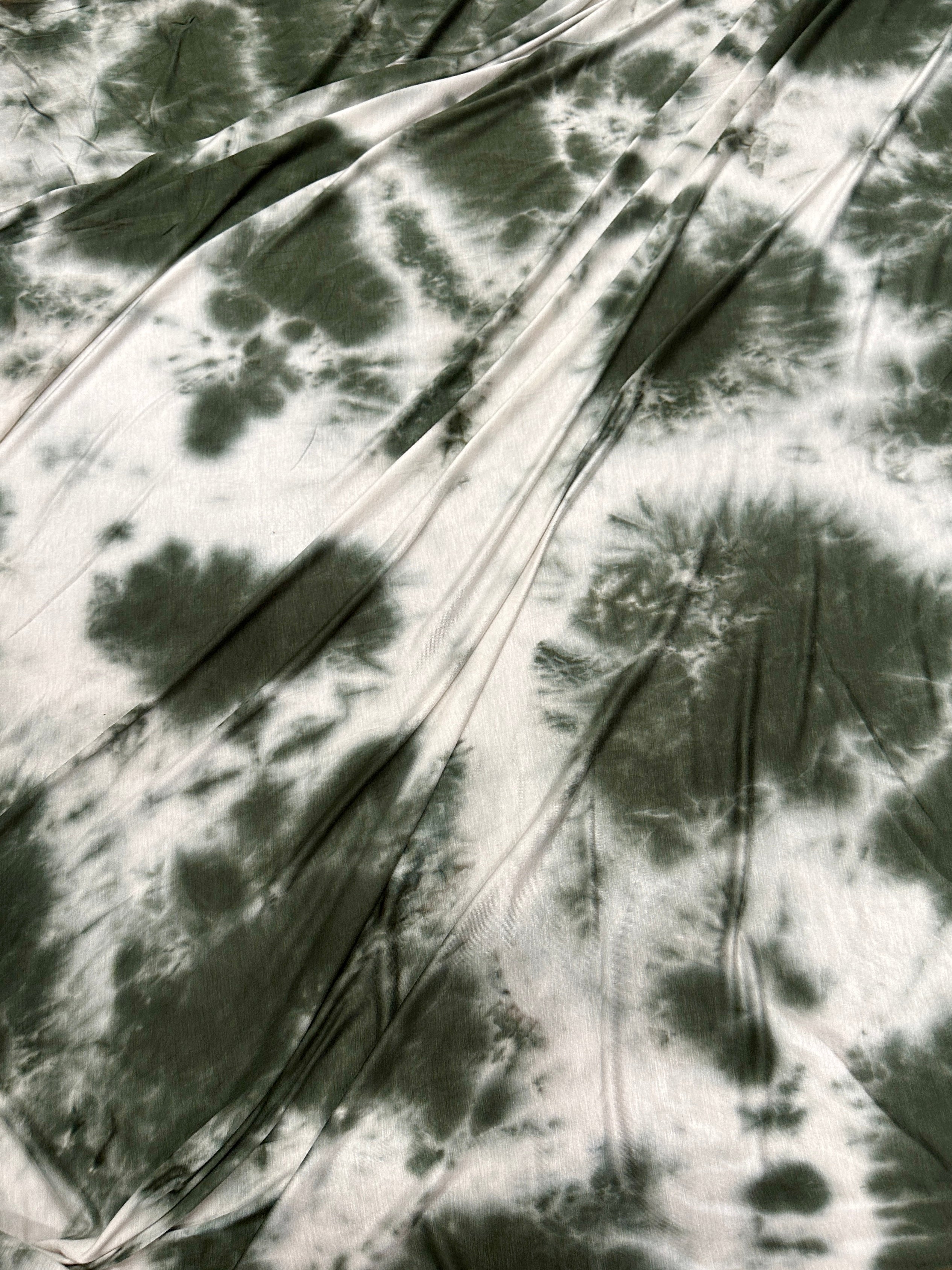 Hunter Green and White Tie Dye Jersey Knit, tie dye jersey knit for woman, tie dye jersey knit for party wear, tie dye jersey knit for gown, tie dye jersey knit for bride, tie dye jersey knit on discount, tie dye jersey knit on sale, premium tie dye jersey knit