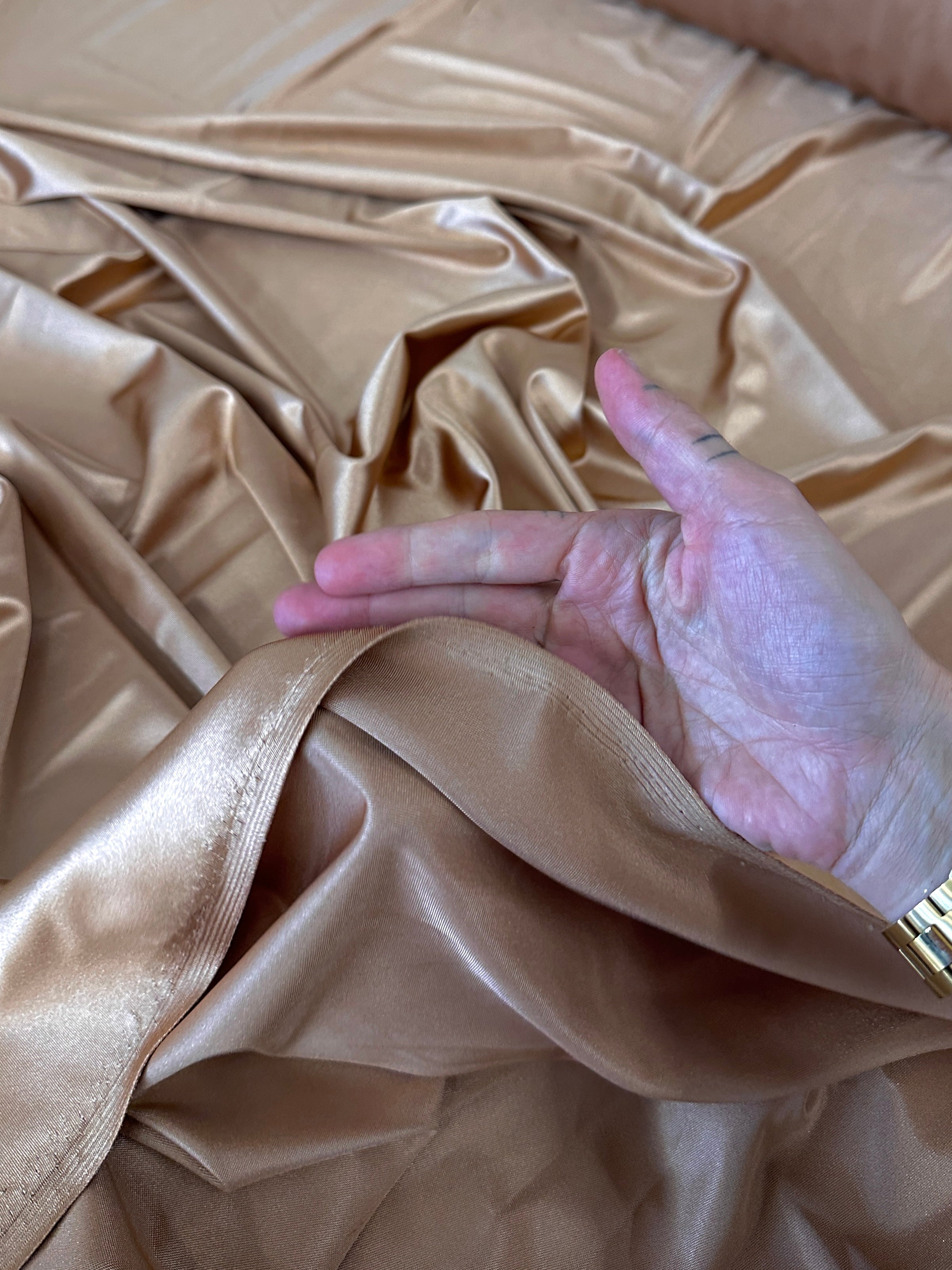 Mocha Nylon Spandex, Gold nylon spandex, 4 Way Stretch nylon spandex, Tan Spandex for Dress, shiny nylon spandex for woman, shiny nylon for bride, spandex for swim wear, premium spandex, spandex on sale, low price spandex
