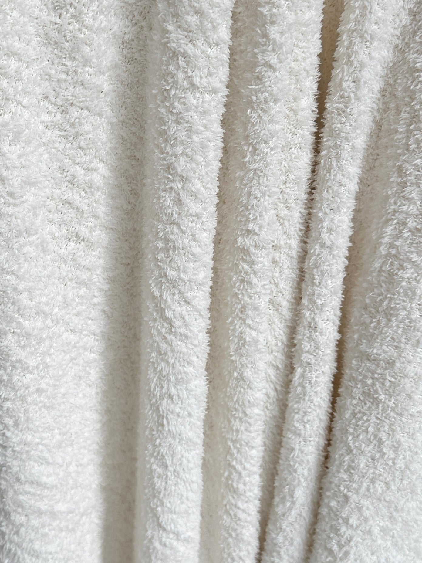 white terry cloth knit, off white knit, bright white knit, knit for woman, knit on sale, knit on discount, premium quality knit, best quality knit