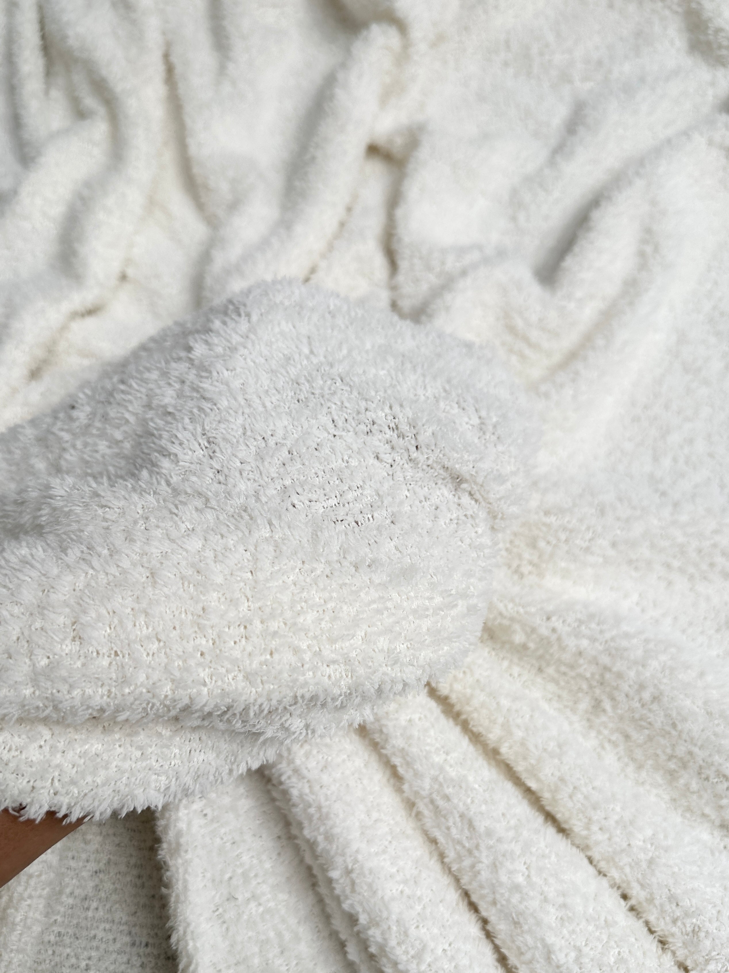 white terry cloth knit, off white knit, bright white knit, knit for woman, knit on sale, knit on discount, premium quality knit, best quality knit