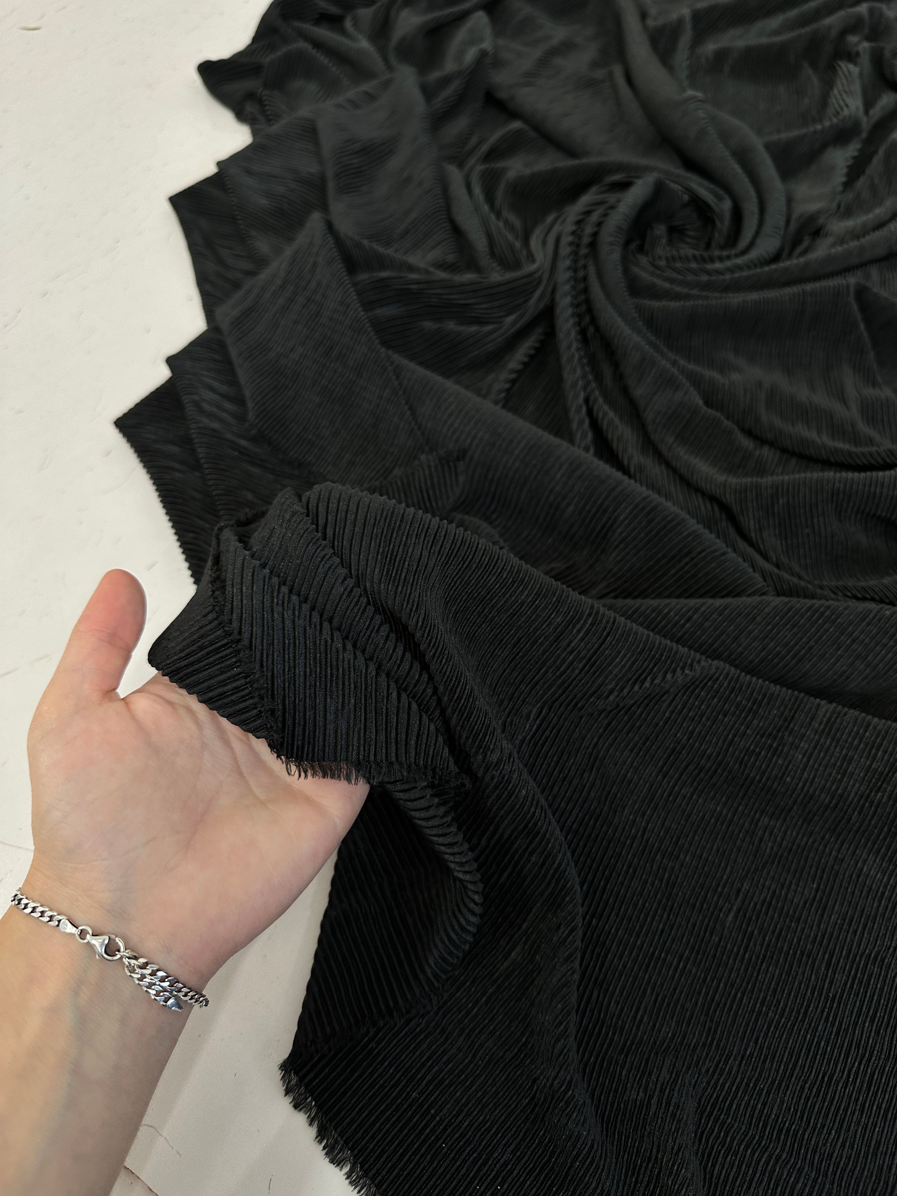 Black Pleated Knit, sewing, fabric store, sewing store, cheap fabric store, kiki textiles