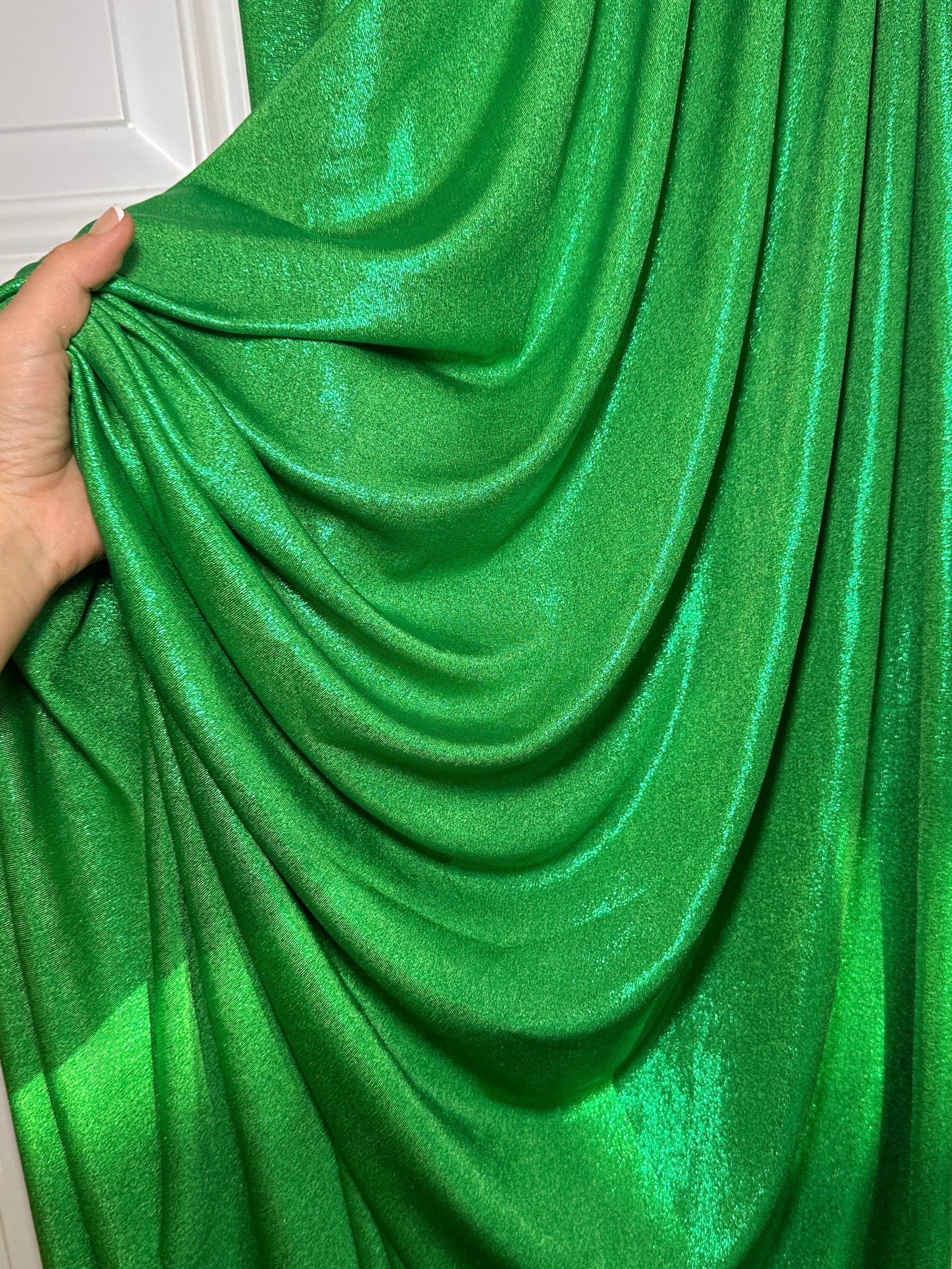 apple green slinky foiled jersey, green foiled jersey, dark green foiled jersey, light green foiled jersey, foiled jersey for woman, foiled jersey on sale, foiled jersey on discount, best quality foiled jersey