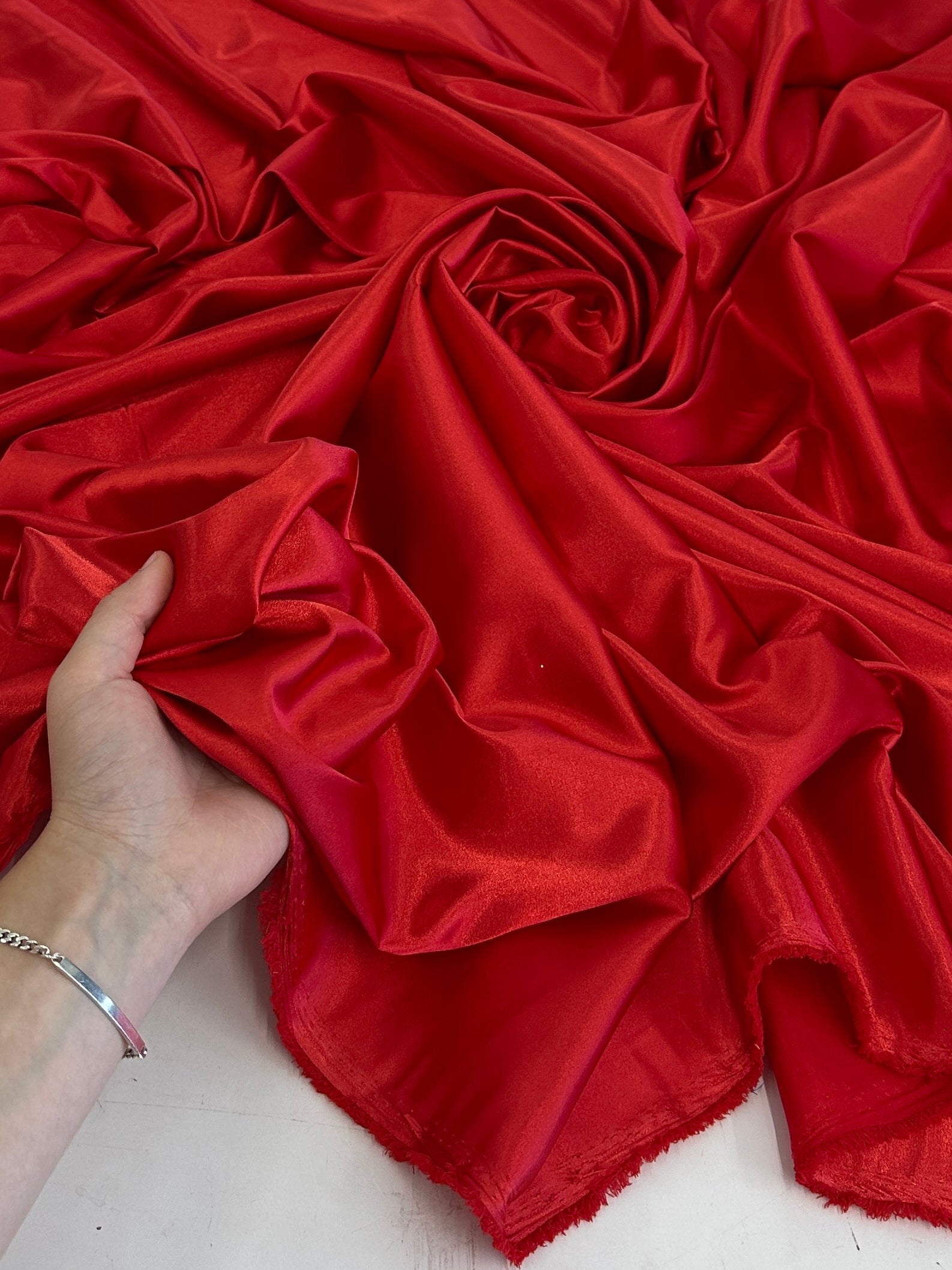 Red Luxury Silky Satin, Luxury Silky Satin, Silky Satin, Premium Stretch Crepe Back Satin, Satin for Bride, Satin for Women, Satin in Low Price, Cheap Satin, Satin on Sale