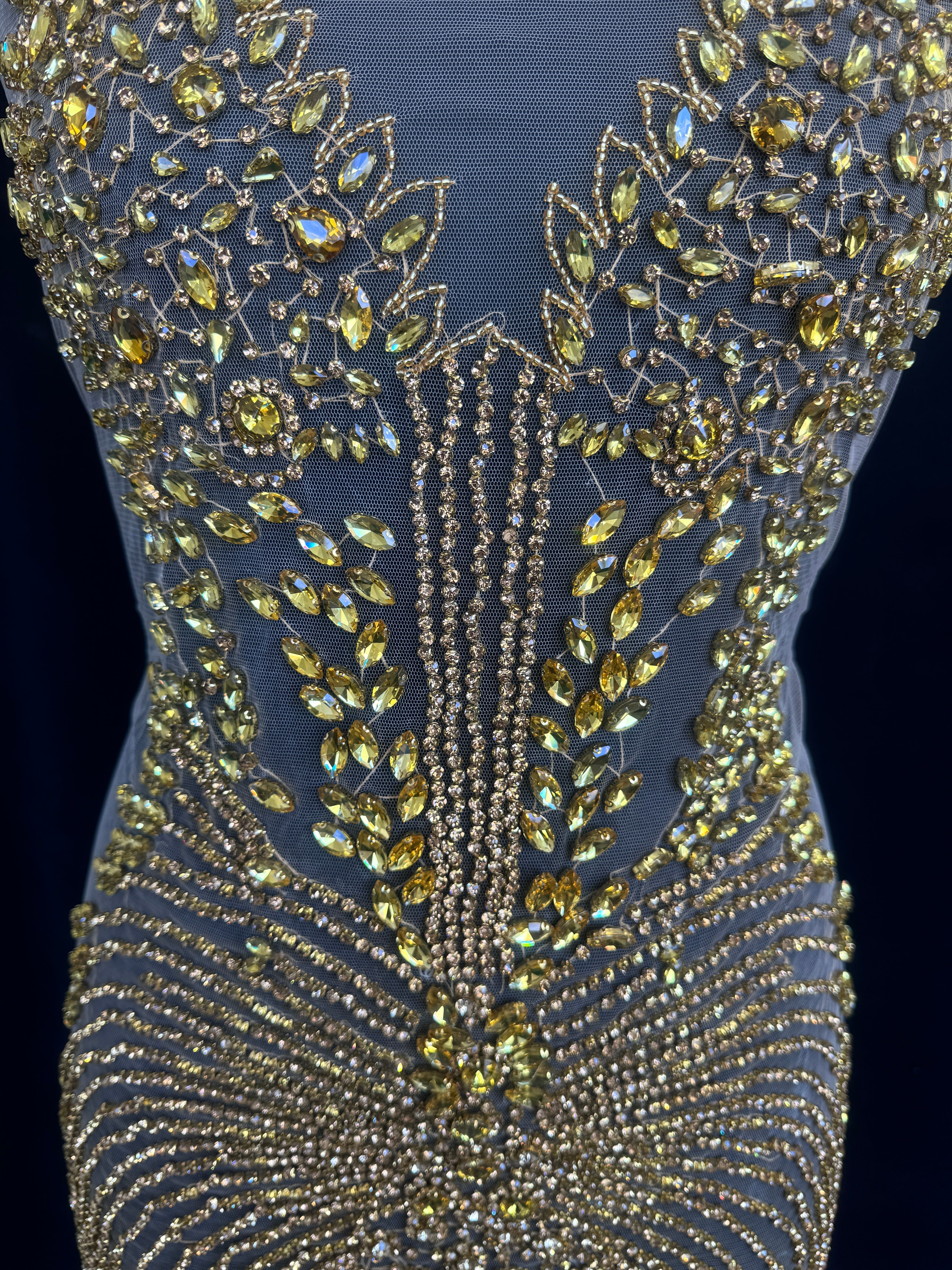 Daisy Gold Rhinestone Bodice Appliqué, Gold Rhinestones Applique, Embellished Clothing, Rhinestone Applications, Rhinestone Embroidery, Rhinestone Patch, Dress Patch, Rhinestones for Dress