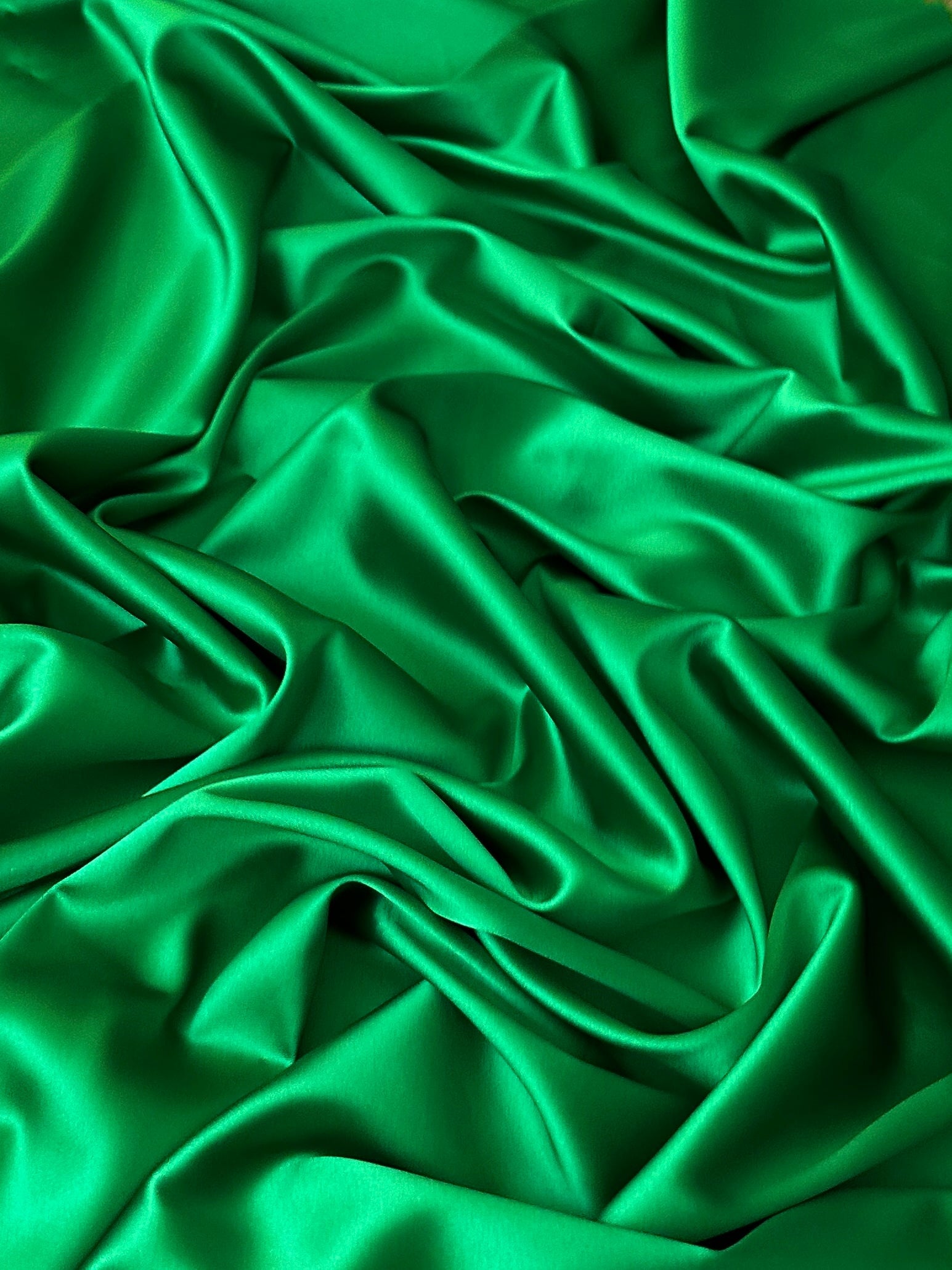 emerald stretch crepe back satin, green stretch crepe back satin, dark green stretch crepe back satin, premium stretch crepe back satin, satin for bride, satin for woman, satin in low price, cheap satin, satin on sale