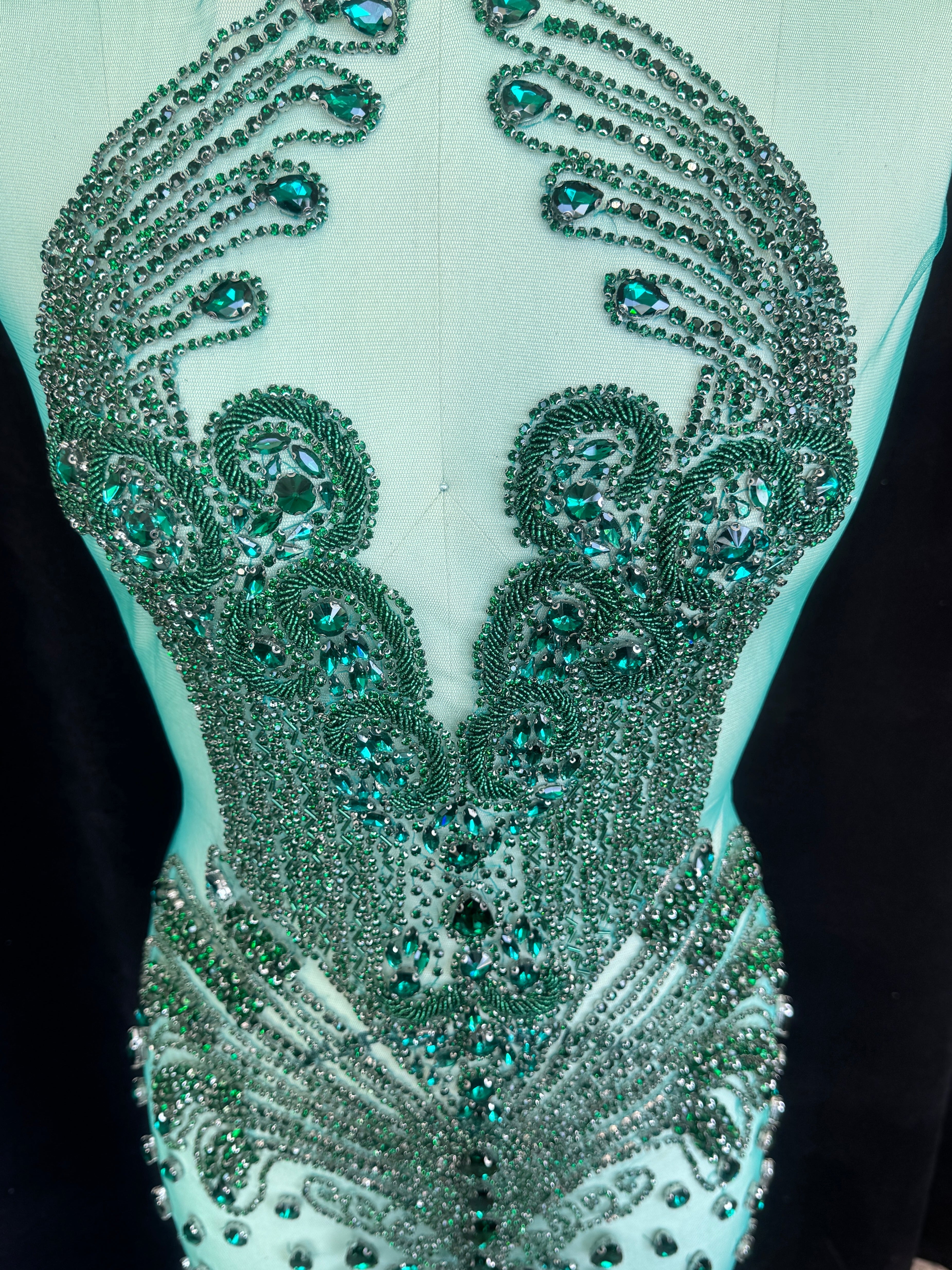 Tina Emerald Green Rhinestone Bodice Applique, Green Rhinestones Applique, Embellished Clothing, Rhinestone Applications, Rhinestone Embroidery, Rhinestone Patch, Dress Patch, Rhinestones for Dress