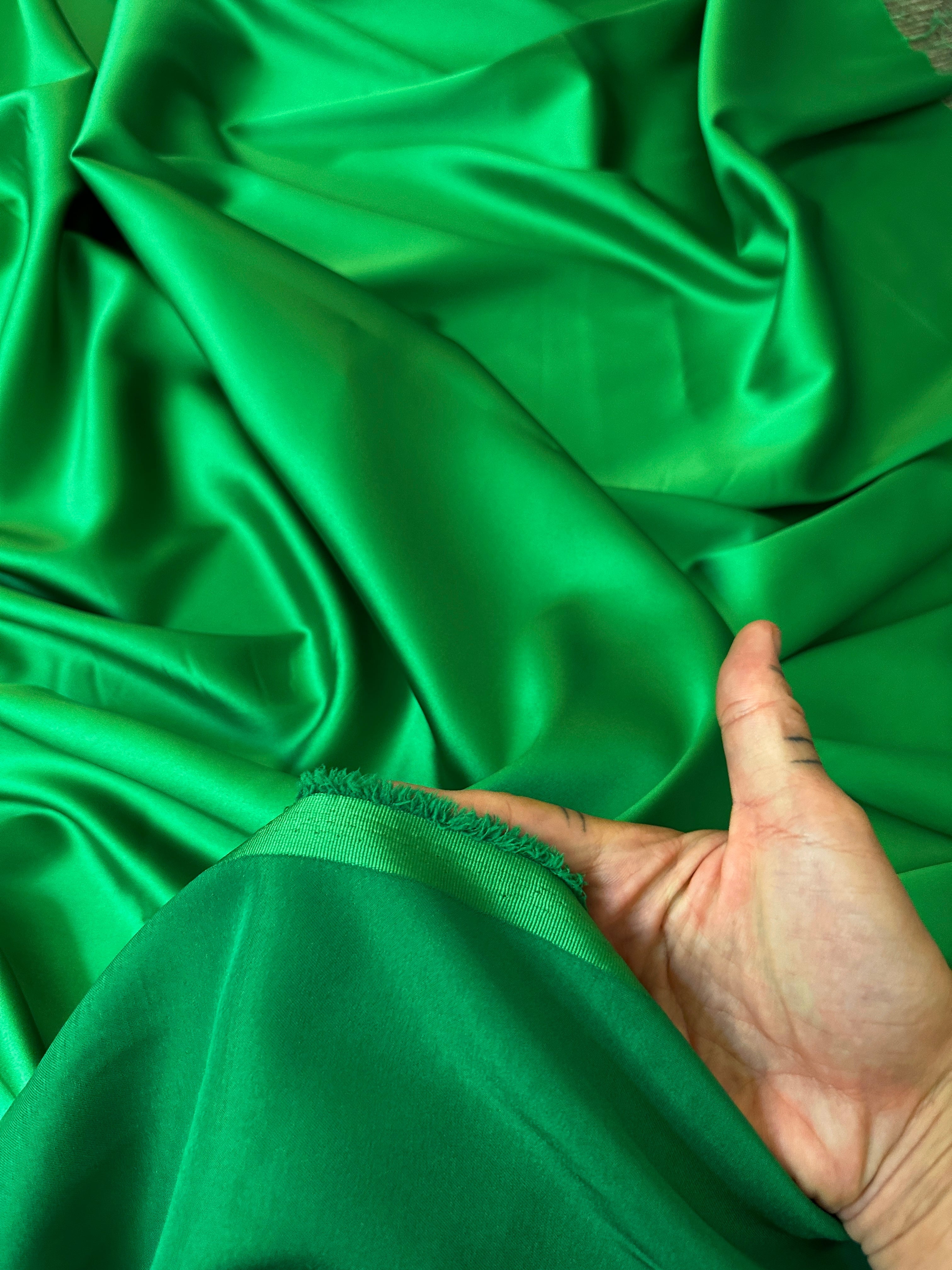 emerald stretch crepe back satin, green stretch crepe back satin, dark green stretch crepe back satin, premium stretch crepe back satin, satin for bride, satin for woman, satin in low price, cheap satin, satin on sale