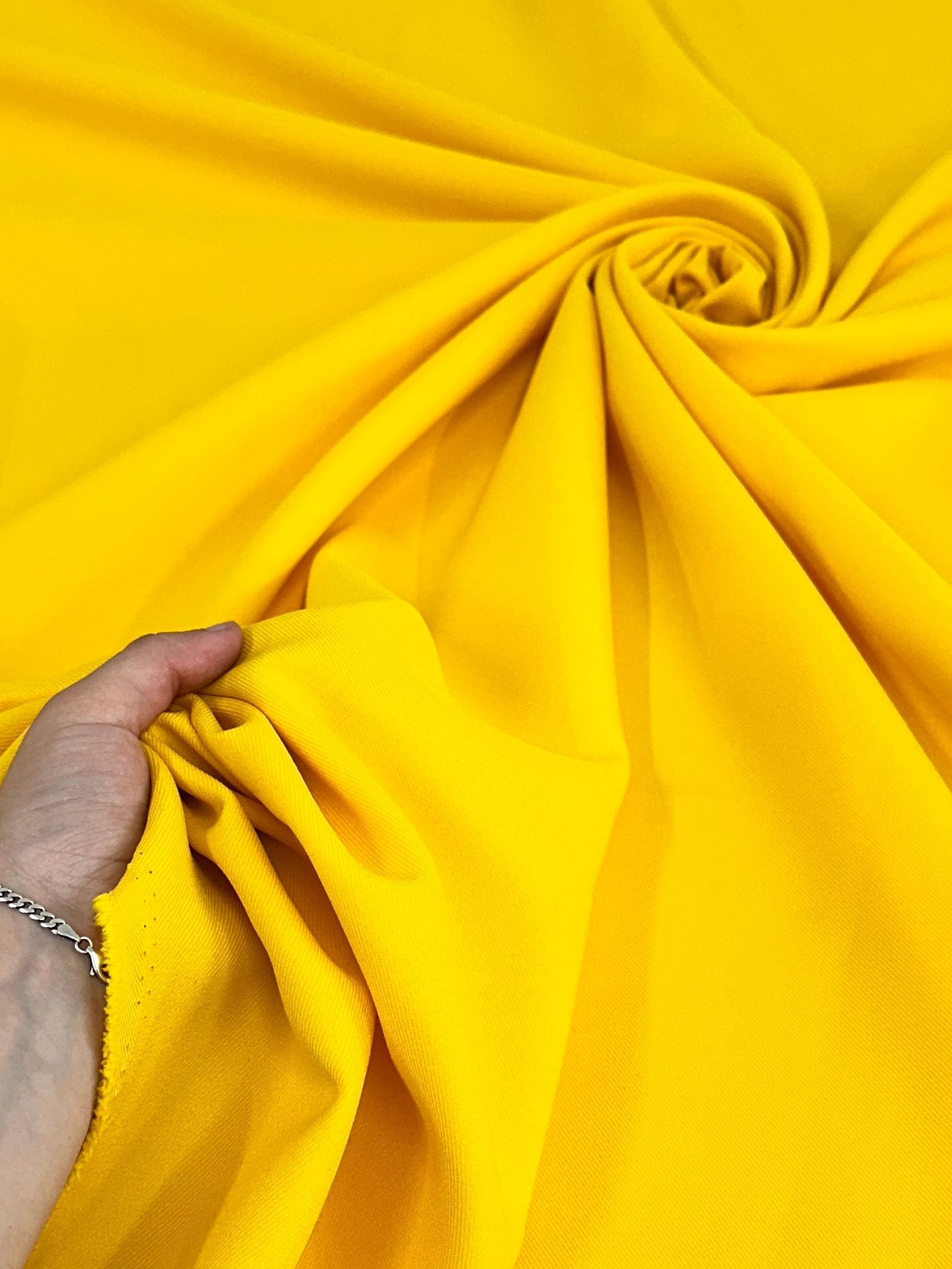 Deluxe Yellow Gabardine, Gabardine Fabric Price, Crepe & Gabardine, Stretch Crepe, Twill Gabardine, Brushed Twill, Polyester Gabardine, Crepe on Sale, Solid Fabric