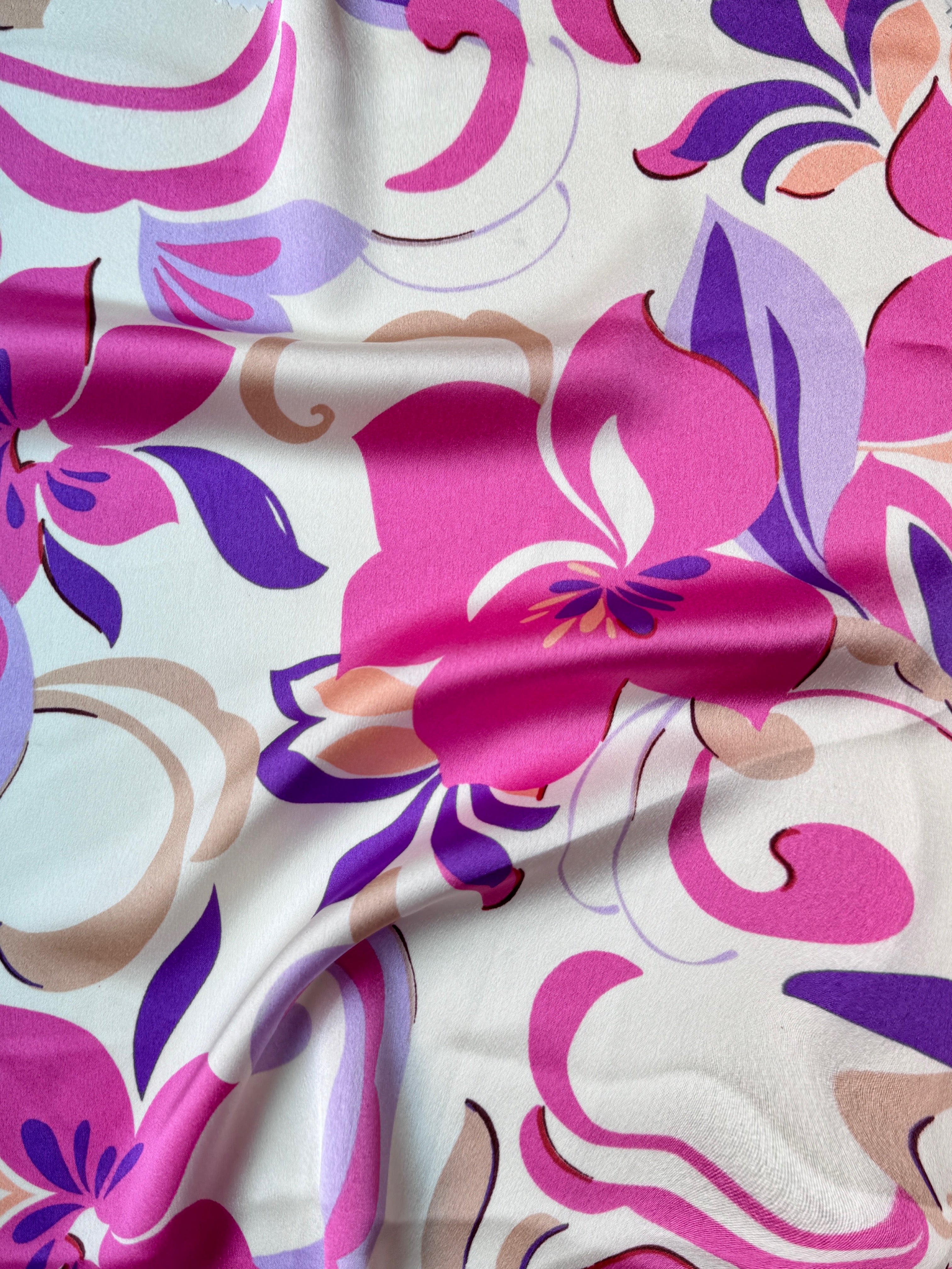 ivory/pink Floral Print Satin, ivory floral print Satin, pink Printed Satin, best quality Printed Satin, Printed Satin for bridal wear, Printed Satin for party wear, Printed Satin in low price, premium Printed Satin