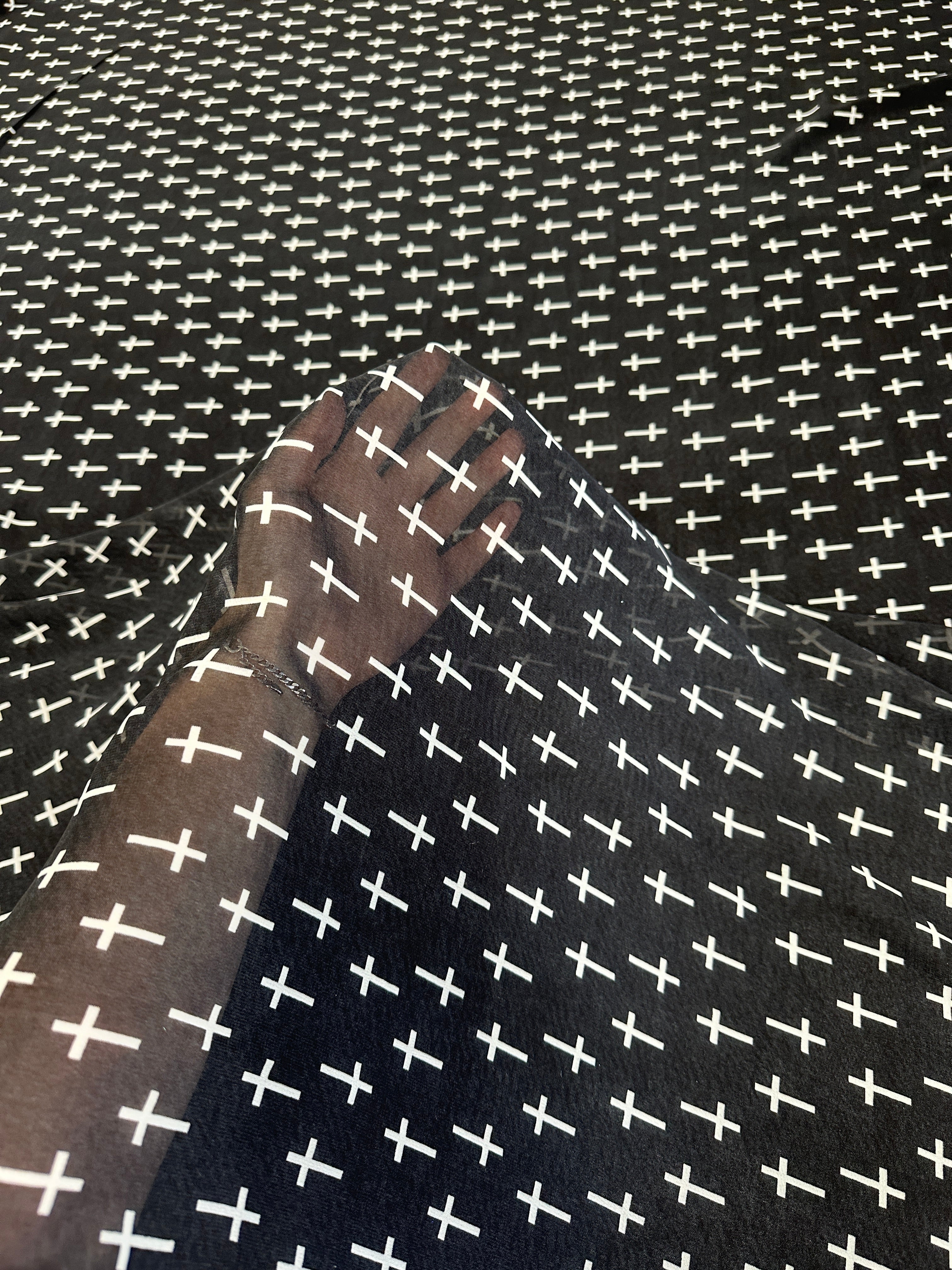 Black and White Cross Print Chiffon, Multicolor chiffon, Multicolor  organza, crystal chiffon, Crystal chiffon for woman, chiffon for bride, premium chiffon, chiffon in low price, chiffon for party wear, chiffon for gown