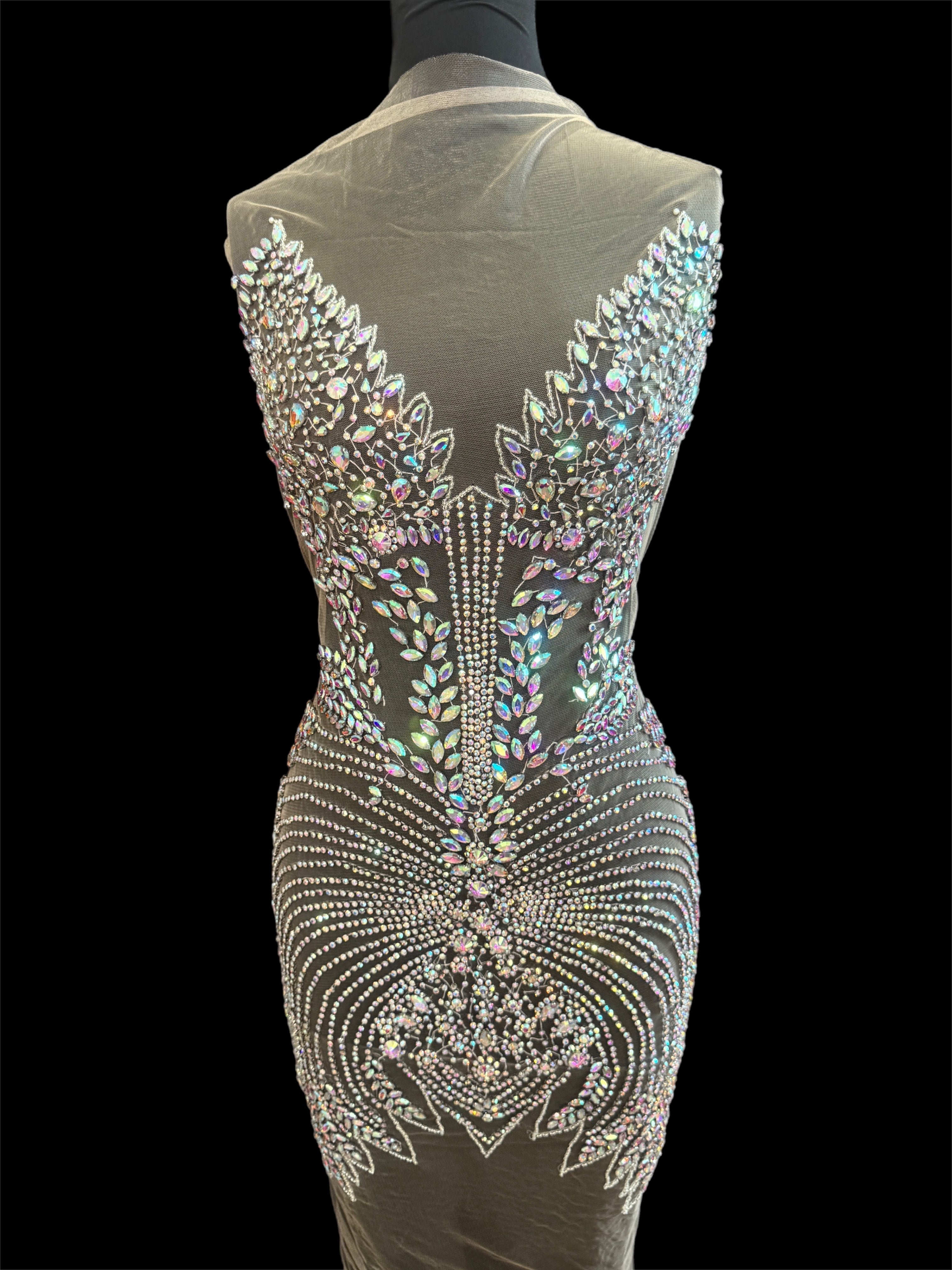 Daisy Silver Iridescent Rhinestones Bodice Applique, silver rhinestone, light silver rhinestone, dark silver rhinestone