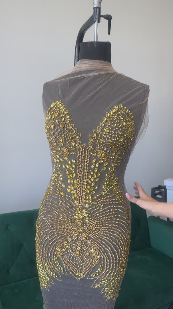 Daisy Gold Rhinestone Bodice Appliqué, Gold Rhinestones Applique, Embellished Clothing, Rhinestone Applications, Rhinestone Embroidery, Rhinestone Patch, Dress Patch, Rhinestones for Dress