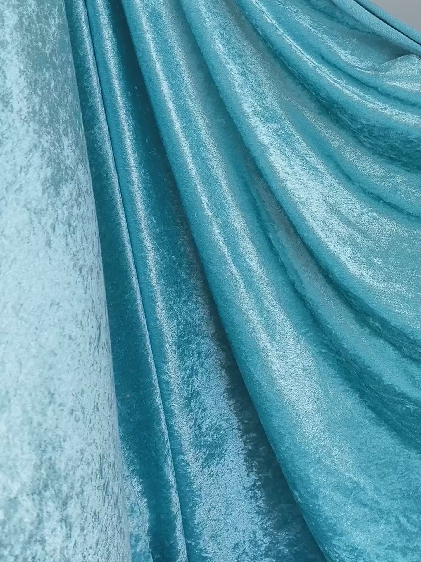 torquoise crushed velvet, blue shinny velvet, velvet for woman, kikitextile velvet, shinny blue velvet, dark blue velvet, sparkle blue velvet, ocean blue velvet, velvet for woman, velvet for bride, premium velvet, cheap velvet, velvet on discount, velvet on sale