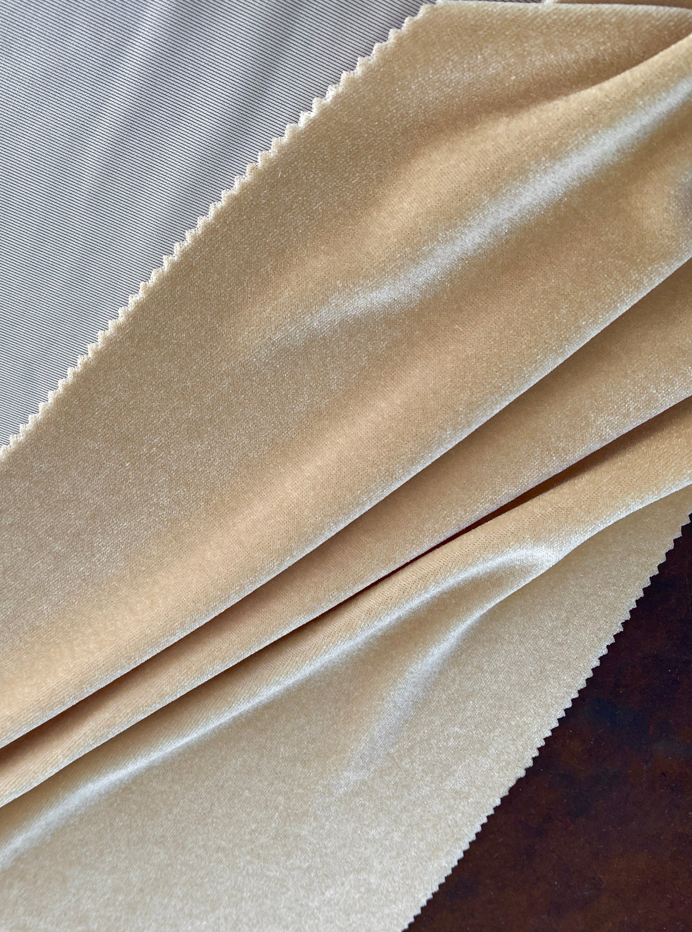 gold champagne velvet, champagne spandex velvet, velvet fabric by the yard, beige velvet fabric, cheap velvet fabric, bride velvet fabric,, velvet on sale, stretch fancy velvet, velvet for dress, stretch expensive velvet