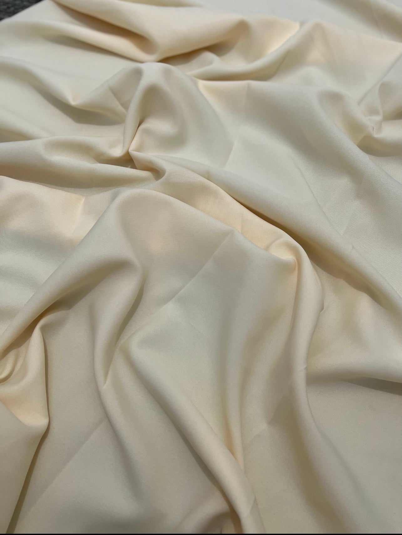 cream poplin, white poplin, beige poplin, light brown poplin, poplin fabric for woman, poplin fabric for bride, poplin fabric on sale, poplin fabric on discount, premium poplin fabric, cheap poplin fabric
