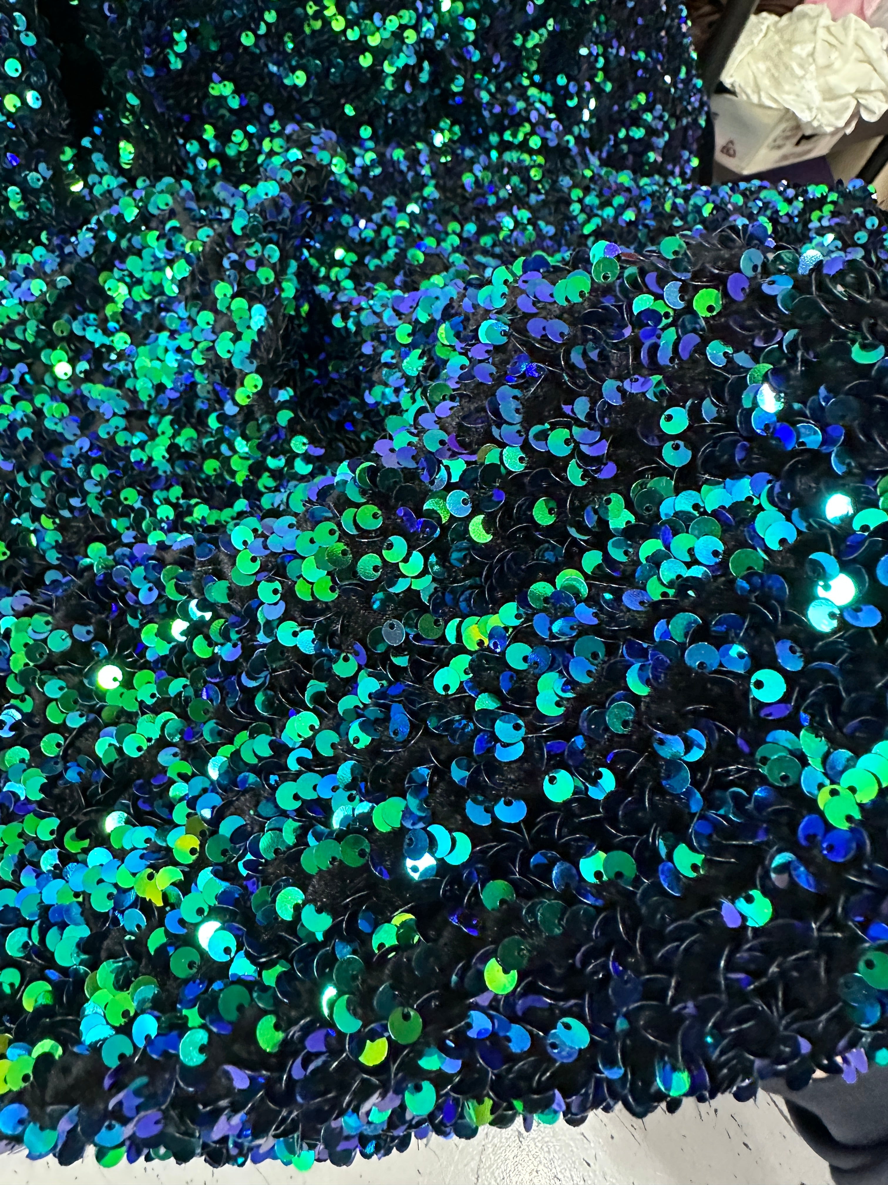Iridescent Emerald Sequin on Velvet, Iridescent Emerald Sequin on Velvet for woman, velvet cloth, Iridescent Emerald sequin on velvet for bride, sequin stretch velvet, velvet for gown, stretch velvet, velvet fabric with sequin, solid velvet, sequin fabric for gown, 4 way stretch velvet