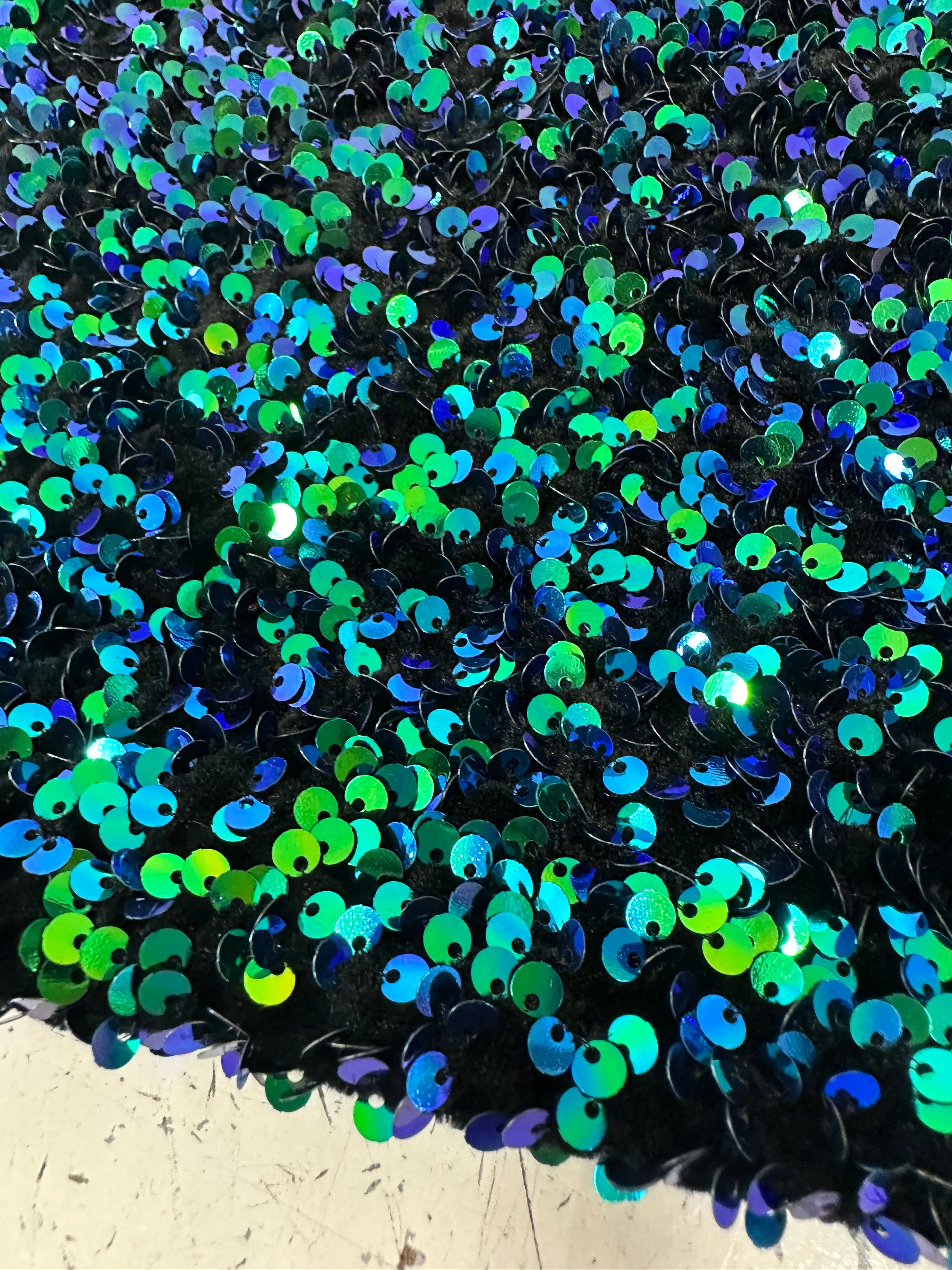 Iridescent Emerald Sequin on Velvet, Iridescent Emerald Sequin on Velvet for woman, velvet cloth, Iridescent Emerald sequin on velvet for bride, sequin stretch velvet, velvet for gown, stretch velvet, velvet fabric with sequin, solid velvet, sequin fabric for gown, 4 way stretch velvet