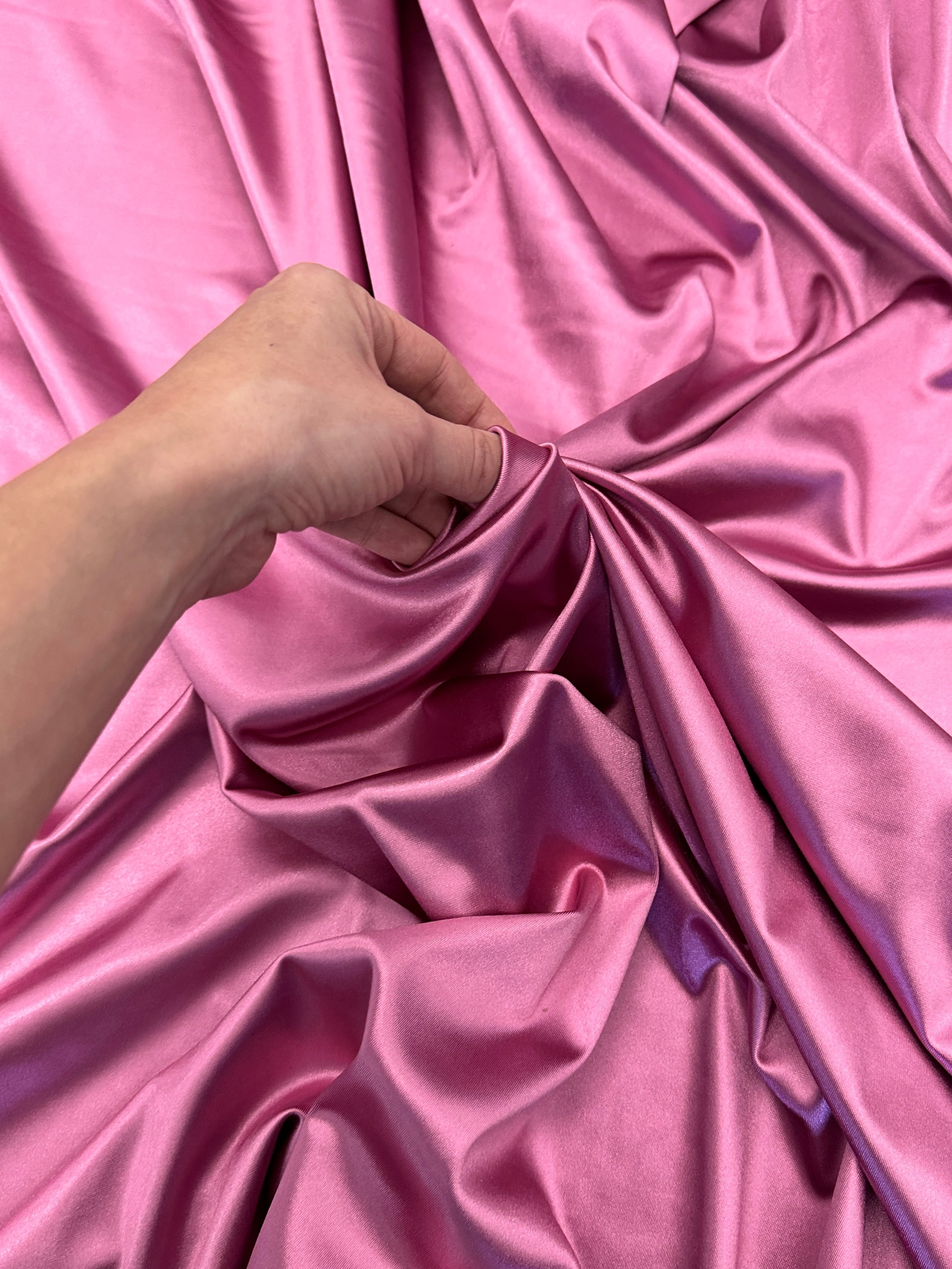 mauve shiny nylon spandex, maroon stretch nylon spandex, dark pink shiny nylon spandex for woman, light purple shiny nylon spandex for bride, spandex for swim wear, premium spandex, spandex on sale, low price spandex, buy spandex online, cheap spandex