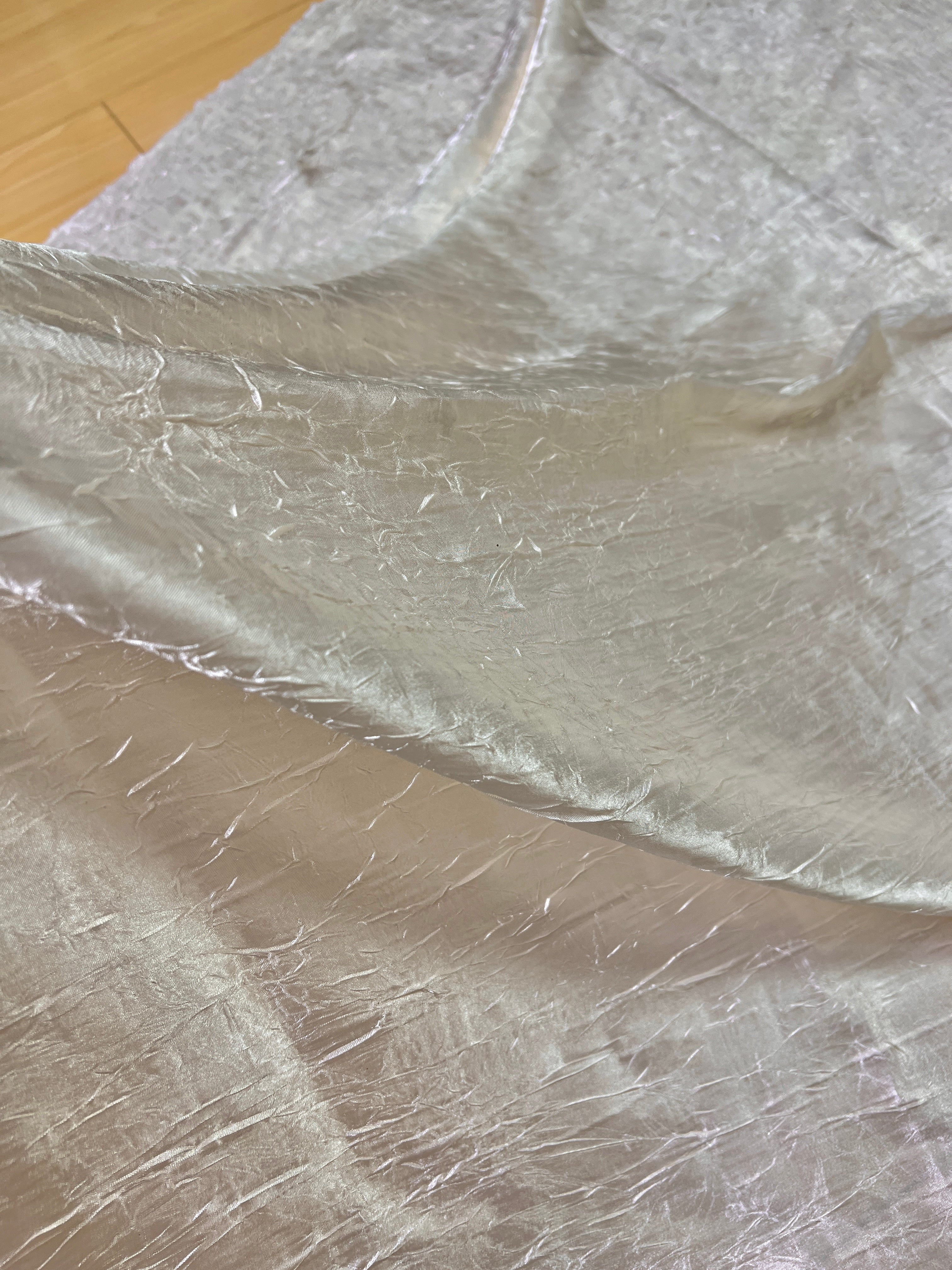 Ivory Crinkle Satin Fabric, Crushed Silk Fabric by yard, Eggshell Crinkle silk charmeuse, Bridal Satin Medium Weight, Satin for gown, Shiny Satin, satin for woman, silky satin, stretch satin, off white satin, kikitextile satin, cheap satin, satin in low price, buy satin online, discounted satin