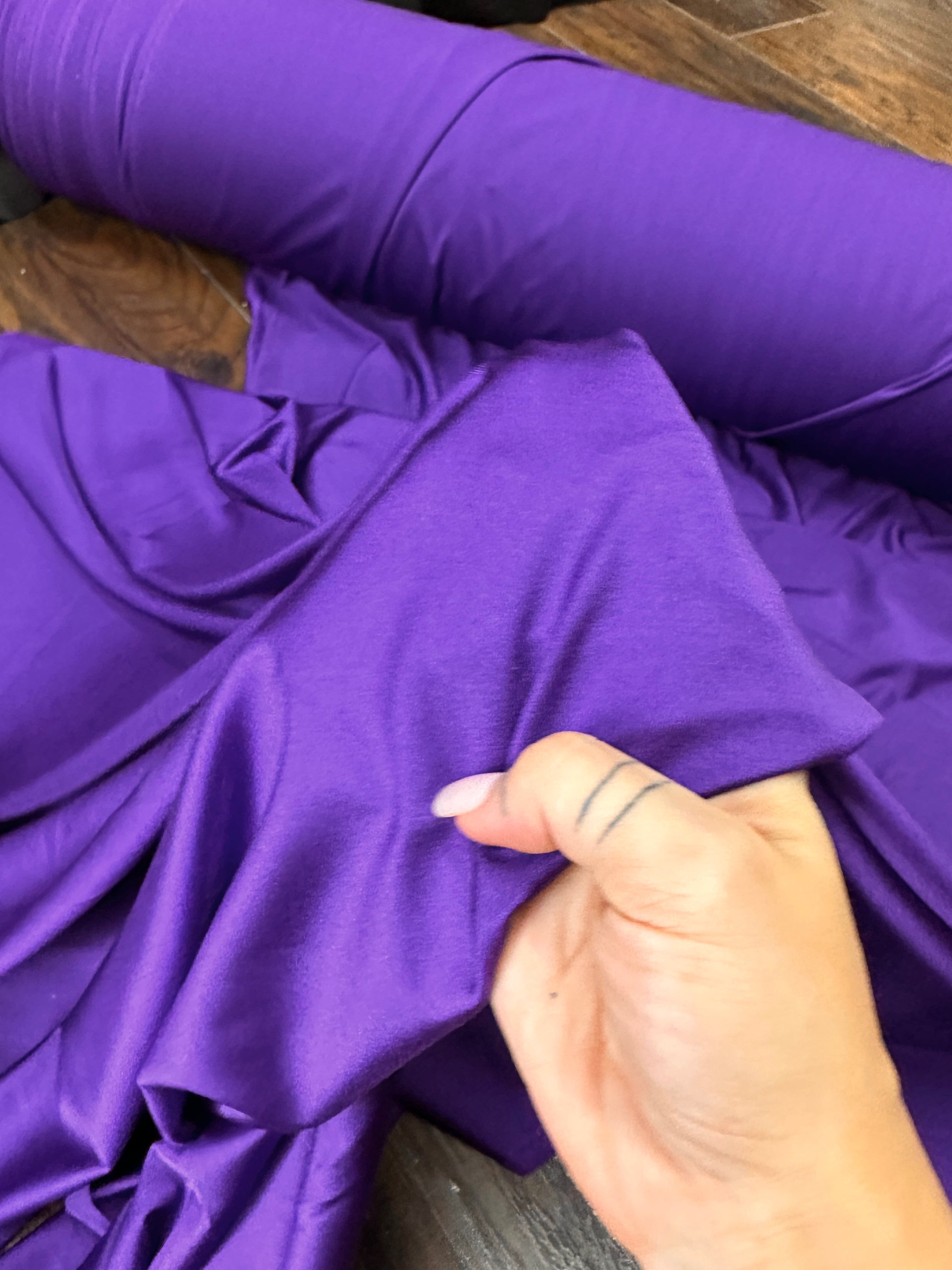 purple yoga spandex, light purple spandex, dark purple yoga spandex, pastel purple yoga spandex, spandex for woman, yoga spandex for bride, yoga spandex on discount, spandex on sale, buy spandex online, premium spandex
