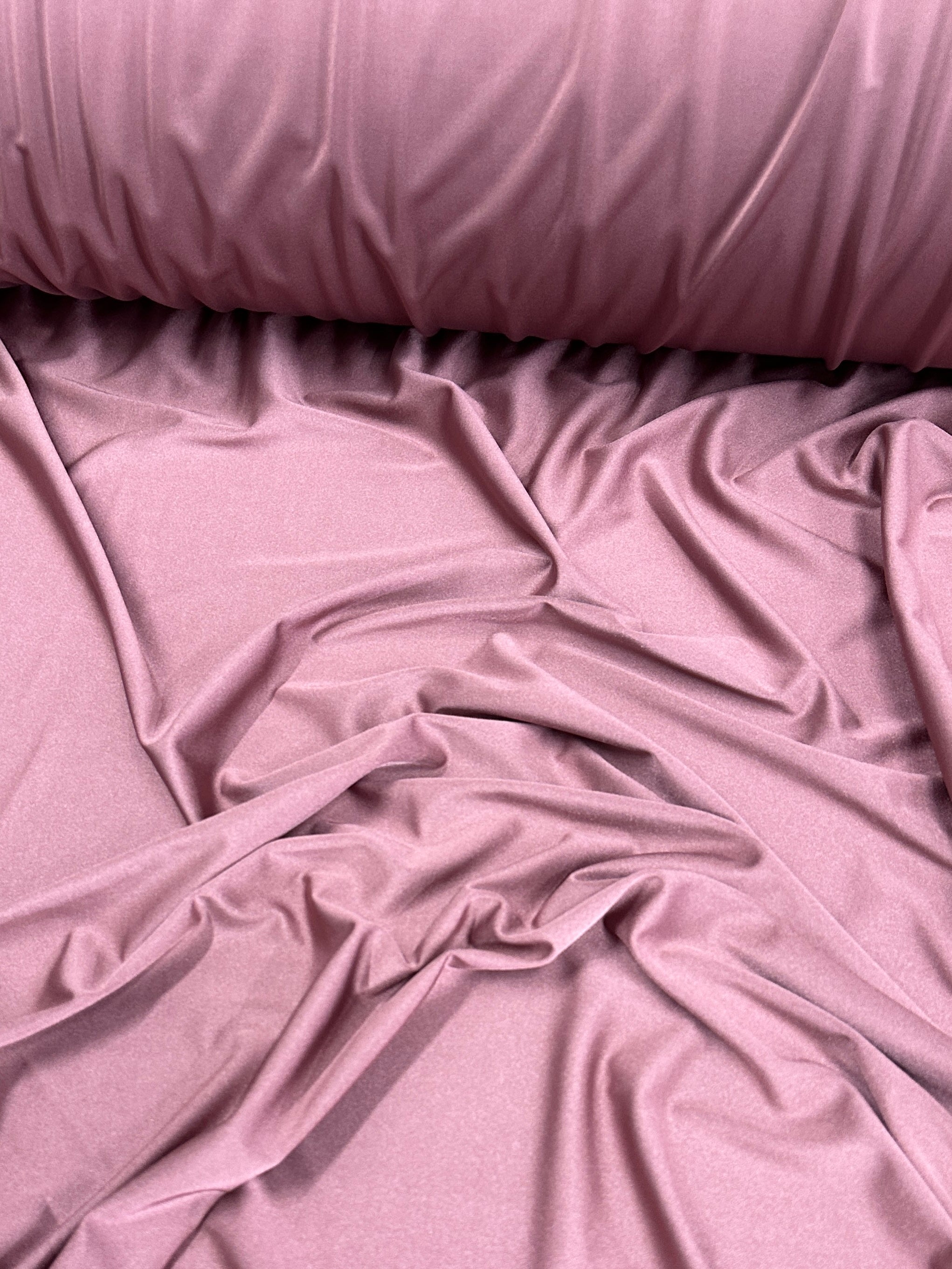 mauve yoga spandex, pink spandex, fuchsia yoga spandex, dark pink yoga spandex, spandex for woman, yoga spandex for bride, yoga spandex on discount, spandex on sale, buy spandex online, premium spandex