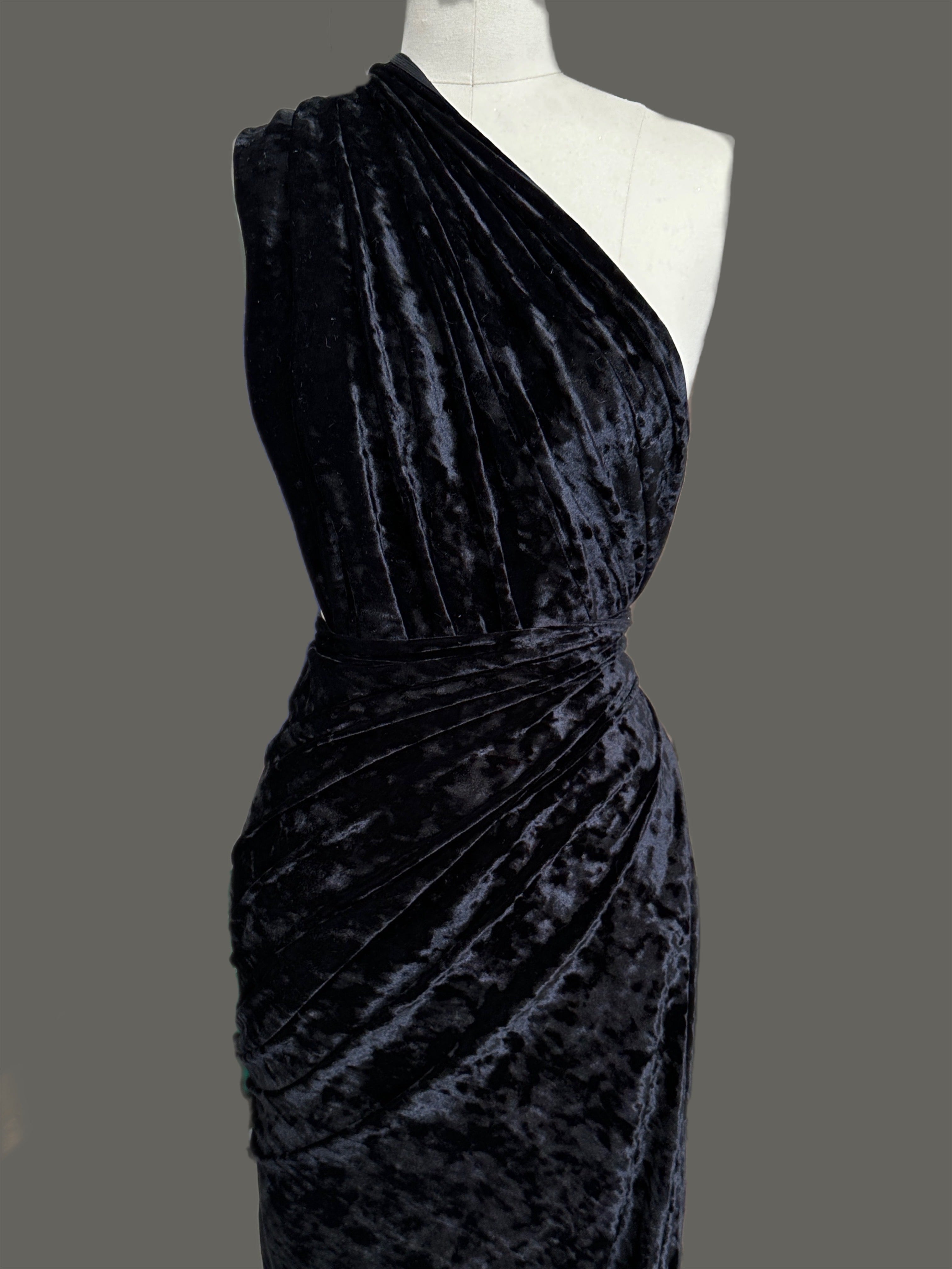 Black crushed velvet, Black velvet for woman, velvet fabric, stretch velvet, spandex velvet, polyester velvet, velvet by the yard, crushed velvet, stretch crushed velvet, spandex crushed velvet, velvet for pillow, velvet for apparel, velvet for clothing,