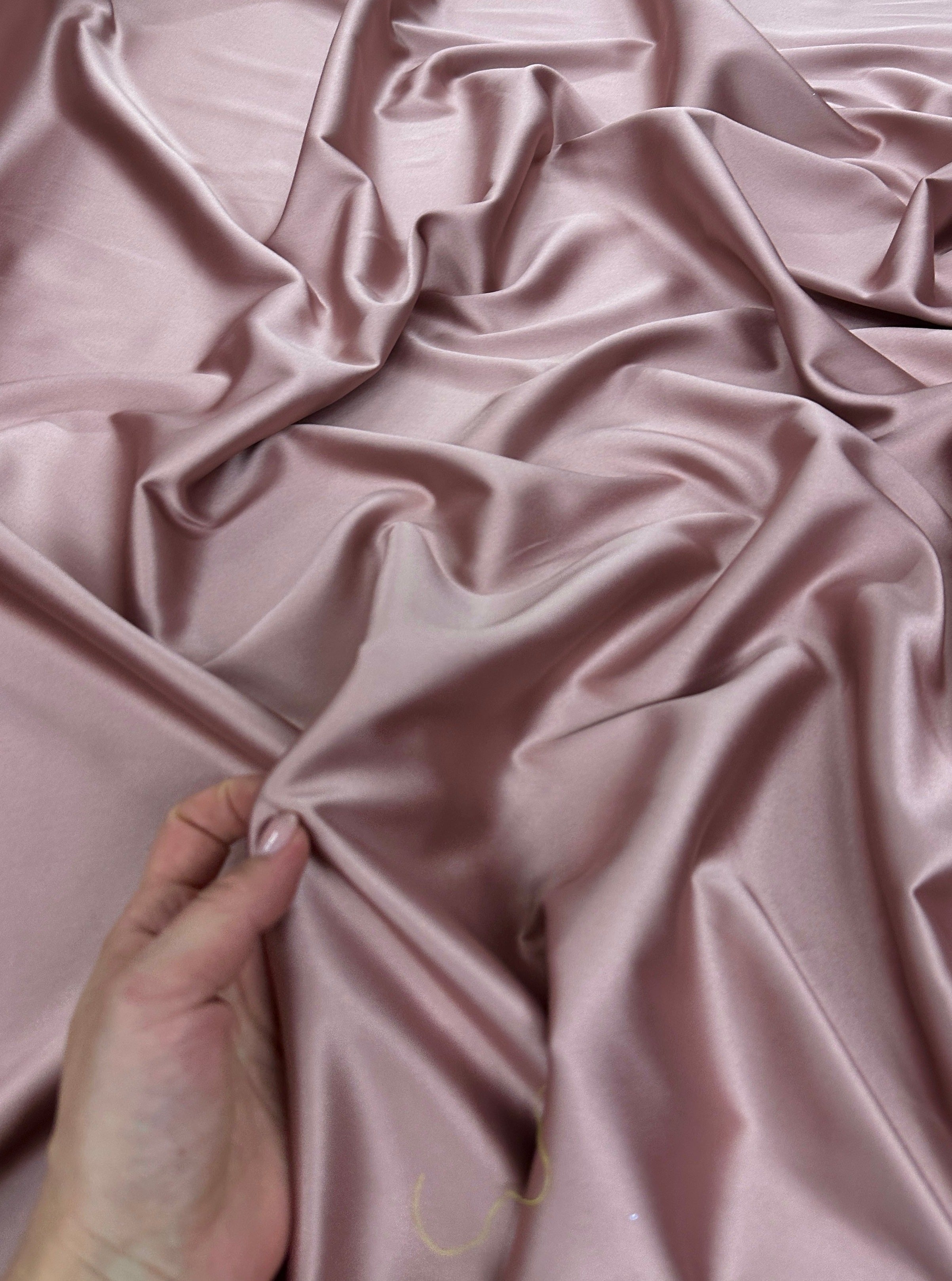 shiny silk fabric, solid silk, solid satin, mulberry silk, stretch silk charmeuse, silk fabric by the yard, natural silk, pure silk, 100% pure silk, natural fabric, kiki textiles, online fabric store usa, luxurious fabric, silk satin online, fancy silk, soft silk, smooth silk, 100% natural silk, charmeuse satin, liliac natural silk, liliac silk, mauve natural silk, mauve silk, liliac natural stretch silk, mauve natural stretch silk, mauve silk, mauve silk, baby pink silk