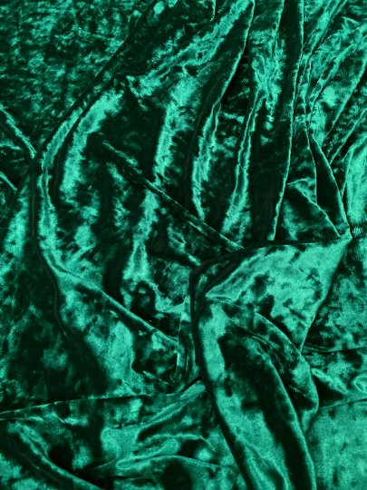hunter green crushed velvet, green crushed velvet for gown, crushed velvet for wedding, light green crushed velvet, dark green crushed velvet for brides, crushed fancy velvet, velvet for dress, crushed expensive velvet