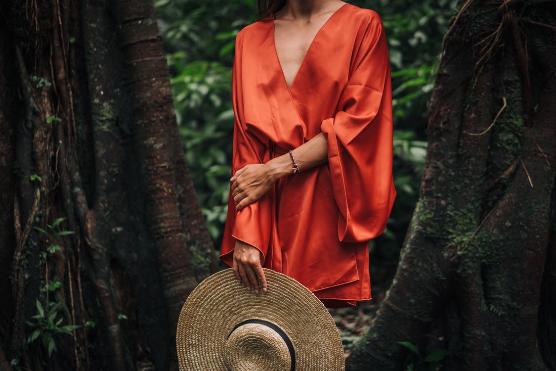 Get ready for your perfect holiday outfit! We have you covered with the best fabrics for your dream vacation dress!
