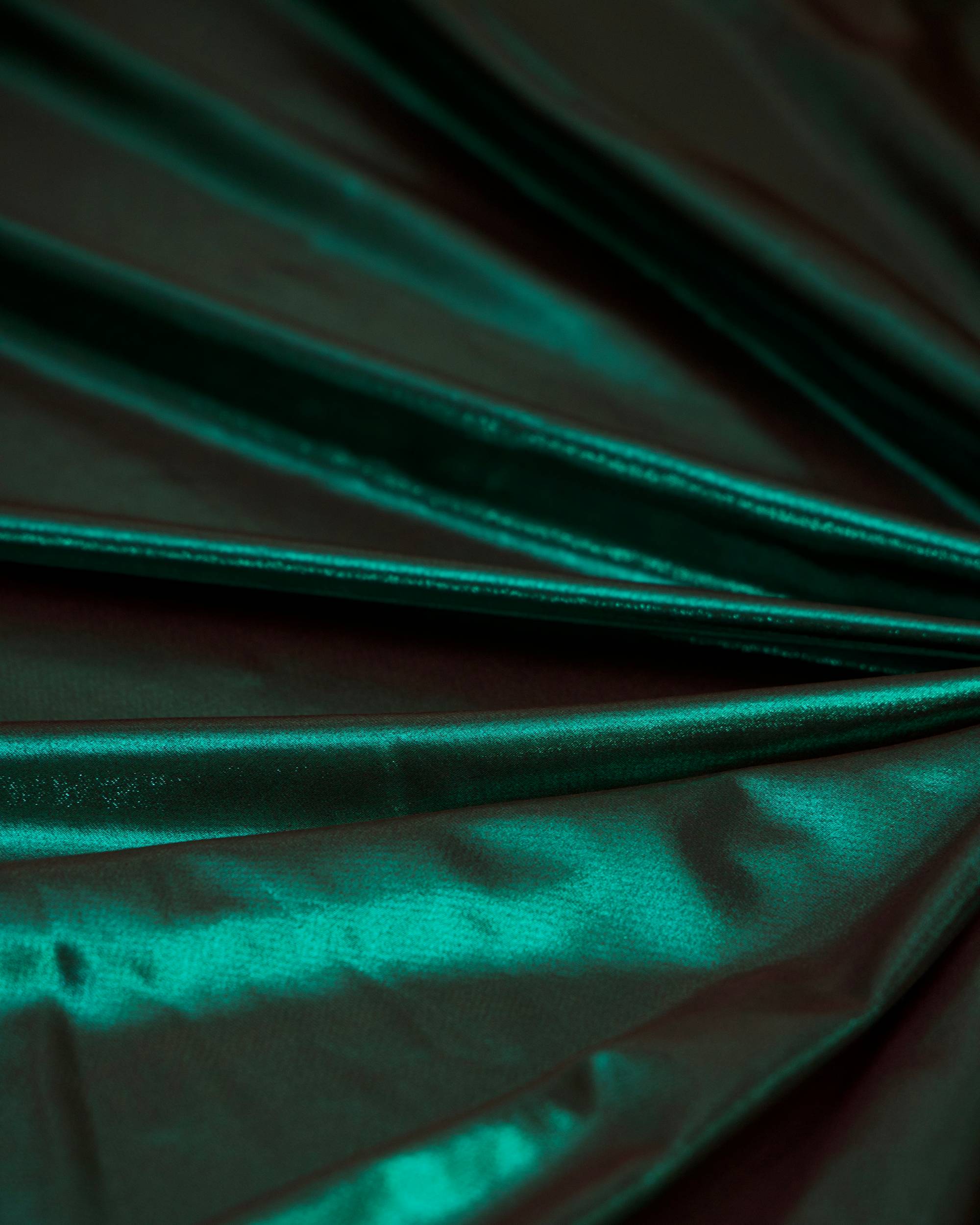 Emerald Green Performance Foiled Spandex, Foiled Spandex Fabric, Metallic Spandex Fabric, Shiny Spandex Fabric, Foil Stretch Fabric, Stretch Foil Fabric, Holographic Spandex