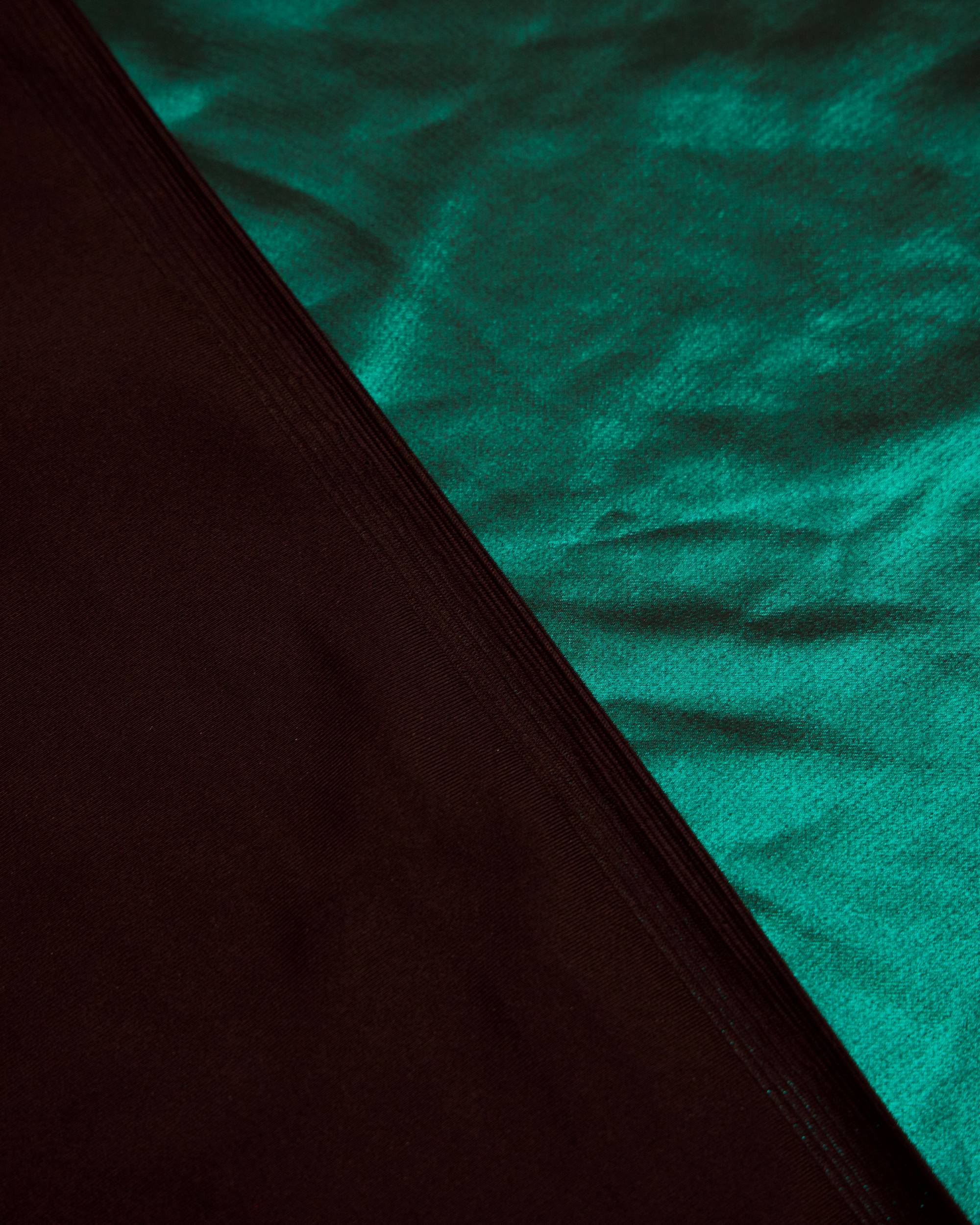 Emerald Green Performance Foiled Spandex, Foiled Spandex Fabric, Metallic Spandex Fabric, Shiny Spandex Fabric, Foil Stretch Fabric, Stretch Foil Fabric, Holographic Spandex