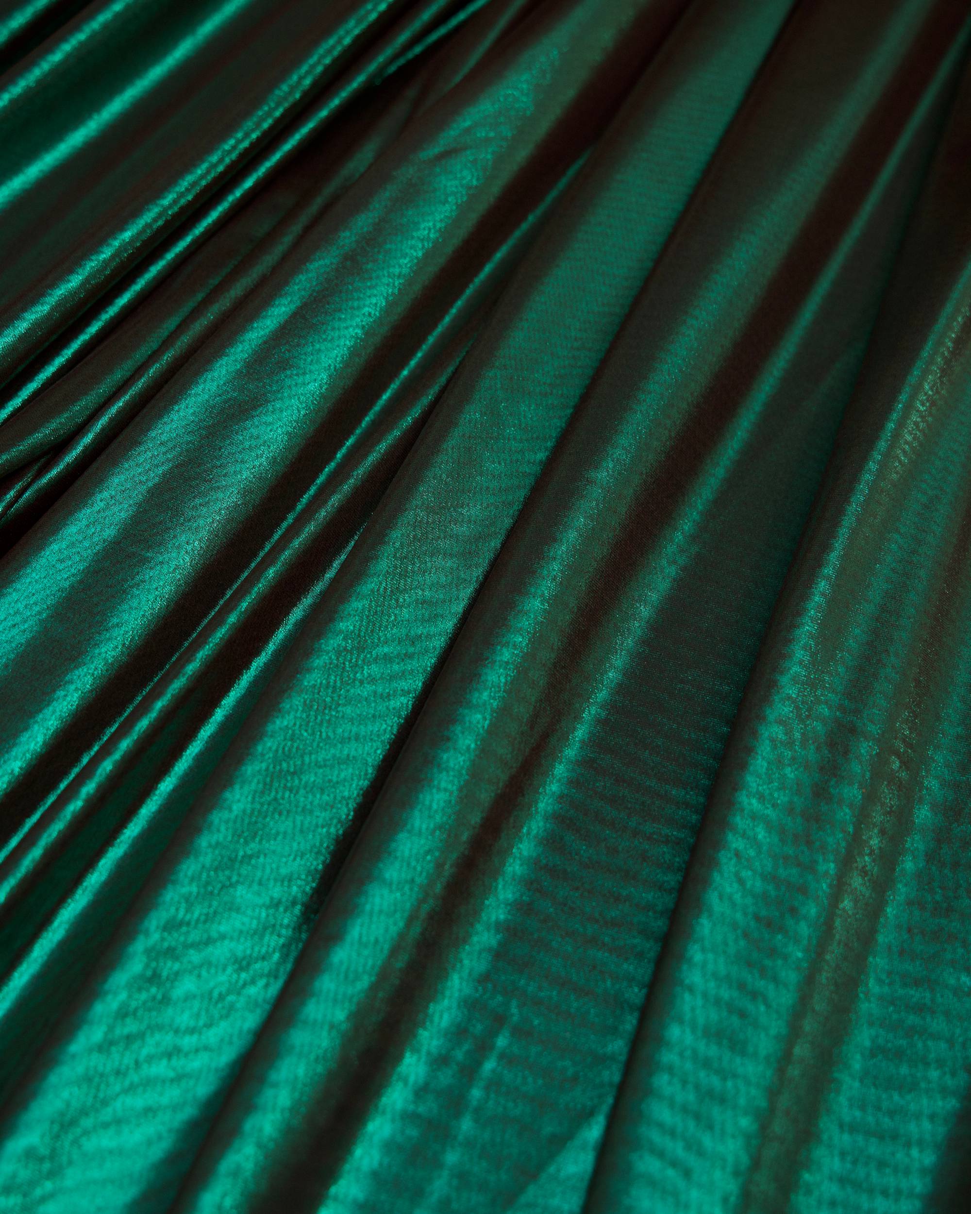 Emerald Green Performance Foiled Spandex, Kiki Sewing Store, Kiki Luxury Fabric, Cheap Fabric Store, Kiki Textiles, Kiki Textile by the Yard, Kiki Textile USA