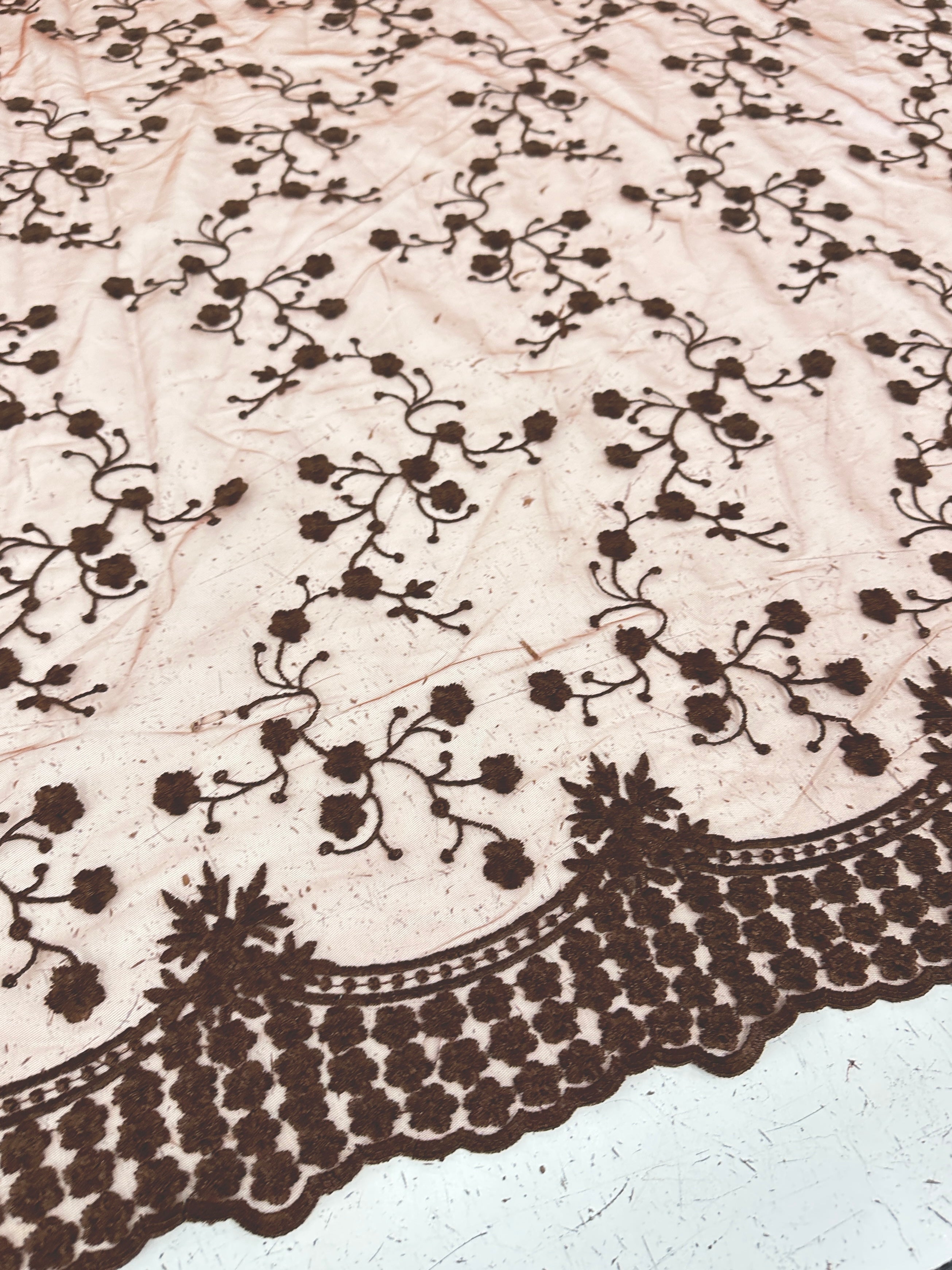 brown Scalloped Embroidery floral Lace, dark brown Scallop Embroidery floral Lace, light brown Scallop Embroidery Lace, Scalloped Embroidery floral Lace for woman, Scalloped Embroidery floral Lace for bride, Scalloped Embroidery floralLace for gown, Scallop Embroidery Lace in low price, premium Scallop Embroidery Lace, cheap Scallop Embroidery Lace