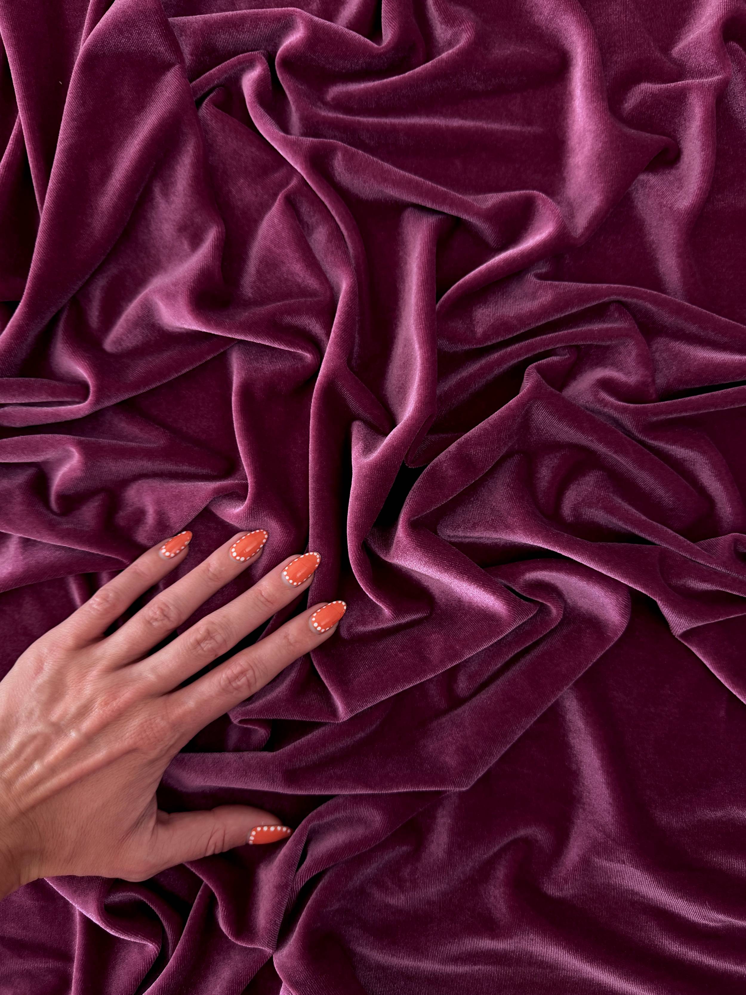Deep Rose Stretch Velvet, Kiki Sewing Store, Kiki Luxury Fabric, Cheap Fabric Store, Kiki Textiles, Kiki Textile by the Yard, Kiki Textile USA
