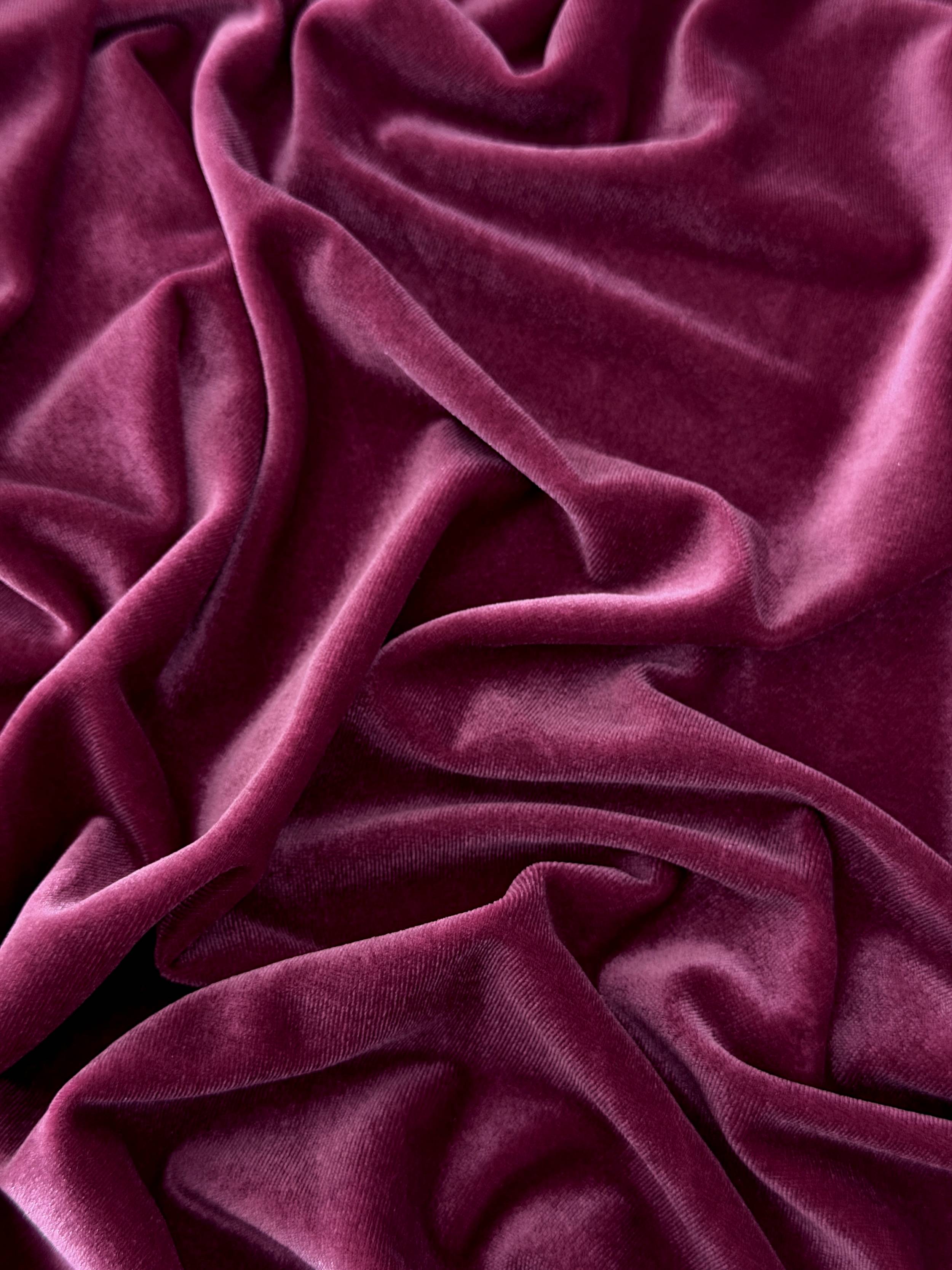 Deep Rose Stretch Velvet, Kiki Sewing Store, Kiki Luxury Fabric, Cheap Fabric Store, Kiki Textiles, Kiki Textile by the Yard, Kiki Textile USA