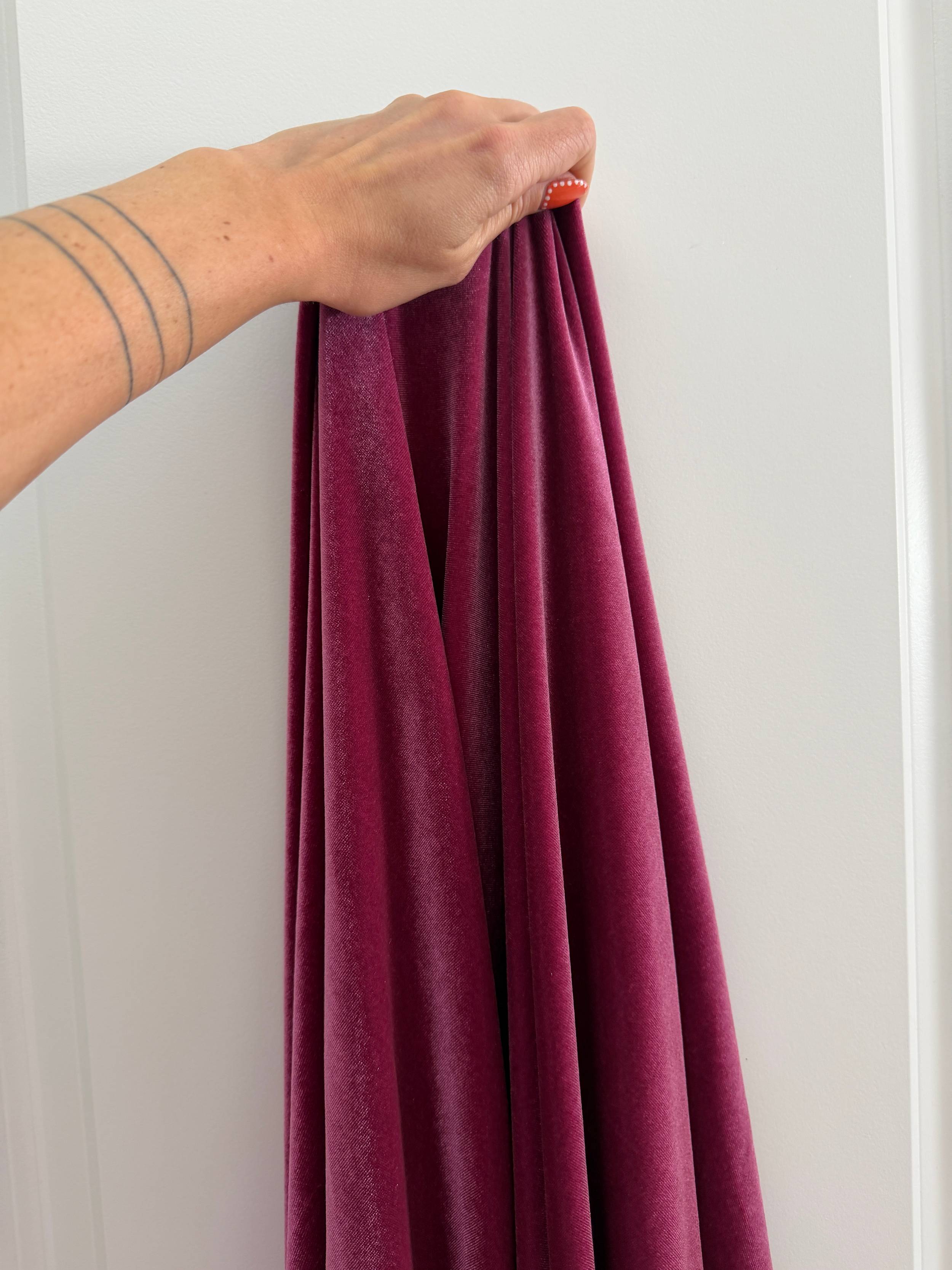 Deep Rose Stretch Velvet, Kiki Sewing Store, Kiki Luxury Fabric, Cheap Fabric Store, Kiki Textiles, Kiki Textile by the Yard, Kiki Textile USA