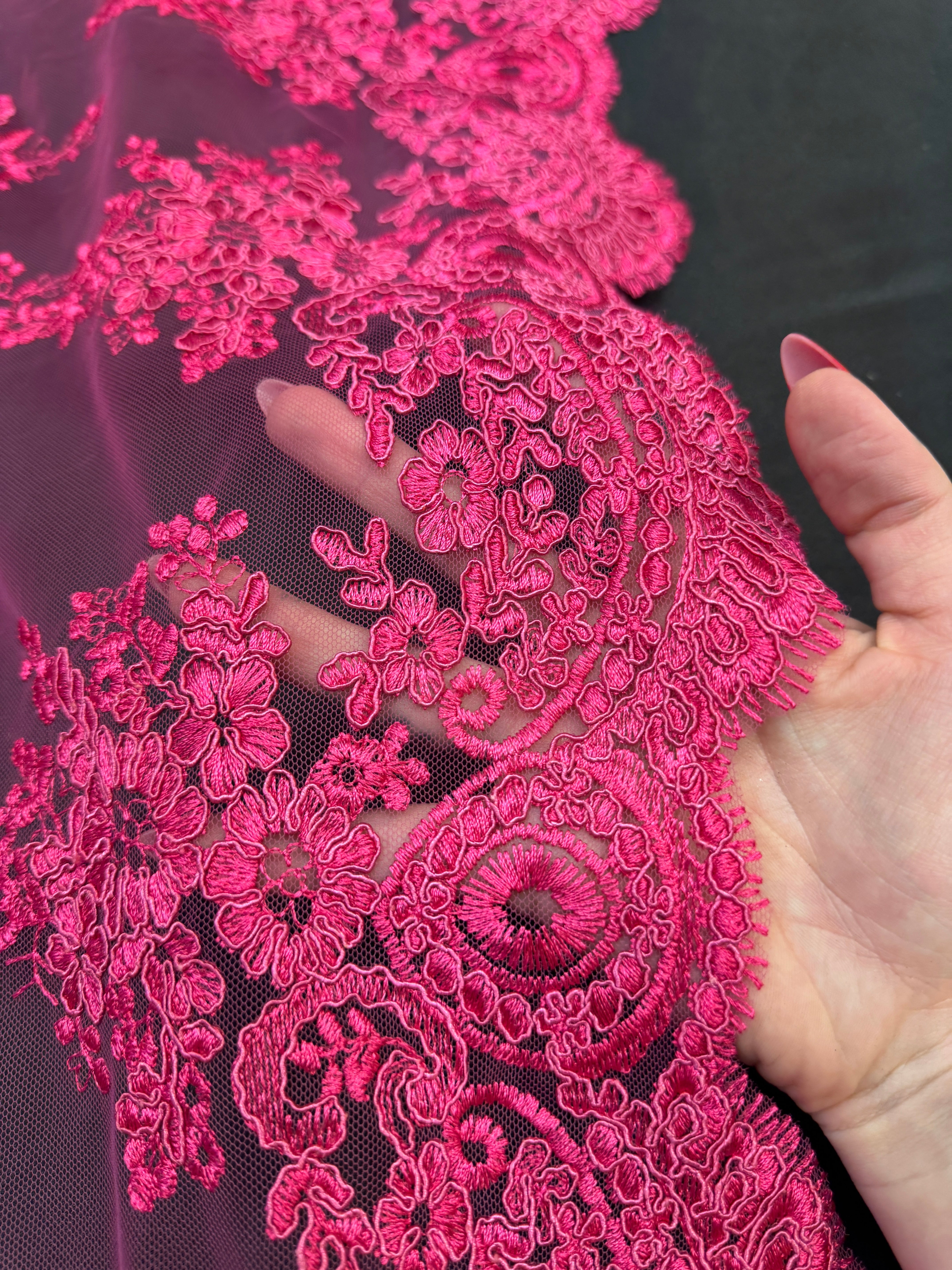 Fuchsia Fleur Scalloped Lace Mesh, Kiki Sewing Store, Kiki Luxury Fabric, Cheap Fabric Store, Kiki Textiles, Kiki Textile by the Yard, Kiki Textile USA