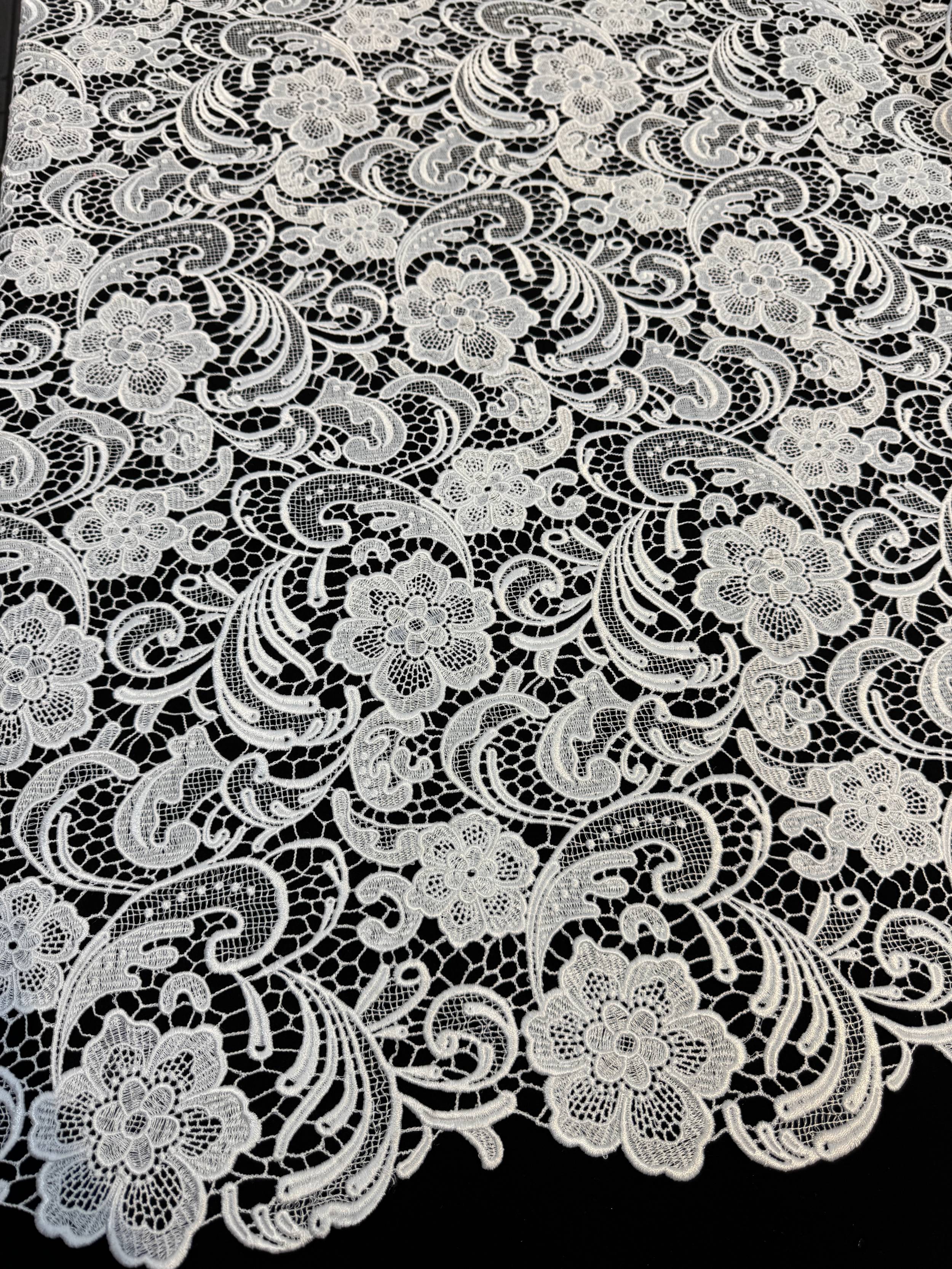 White Floral Couture Embroidered Scalloped Guipure, Embroidered Floral Lace, Scalloped Lace Fabric, Couture Lace Fabric, Floral Embroidered Lace, Bridal Lace Fabric