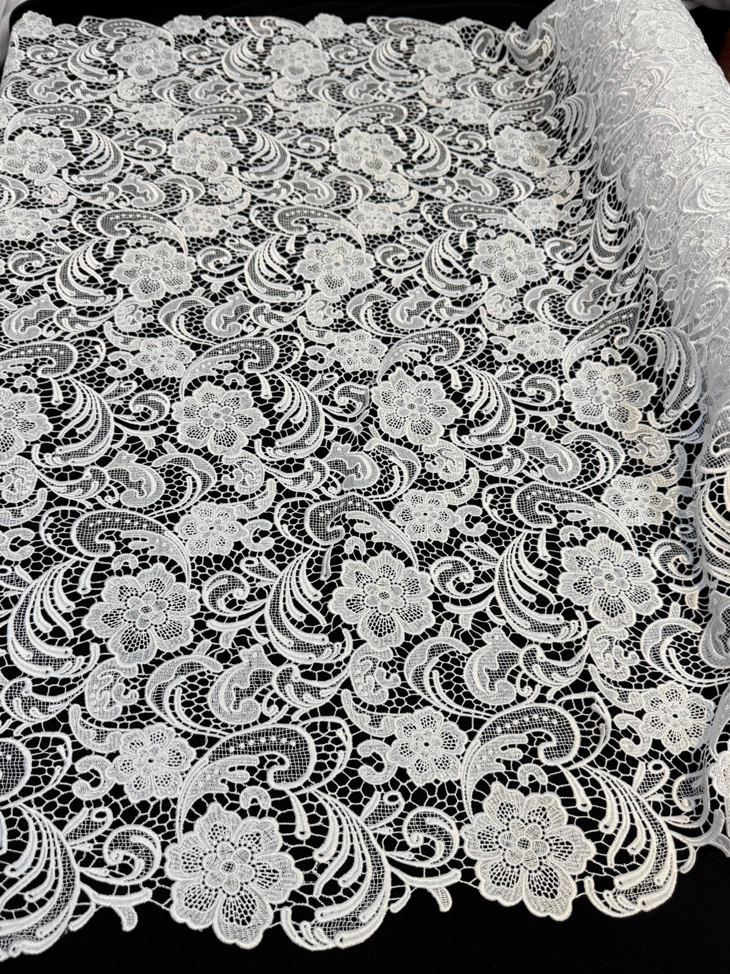 White Floral Couture Embroidered Scalloped Guipure, Kiki Sewing Store, Kiki Luxury Fabric, Cheap Fabric Store, Kiki Textiles, Kiki Textile by the Yard, Kiki Textile USA