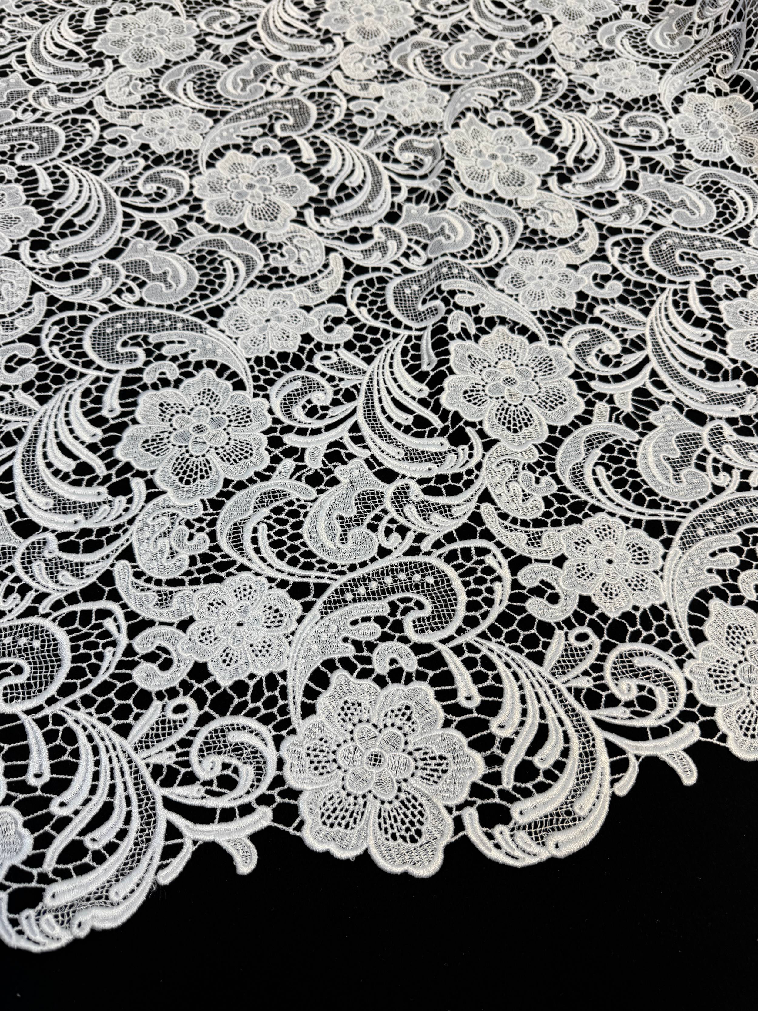 White Floral Couture Embroidered Scalloped Guipure, Embroidered Floral Lace, Scalloped Lace Fabric, Couture Lace Fabric, Floral Embroidered Lace, Bridal Lace Fabric